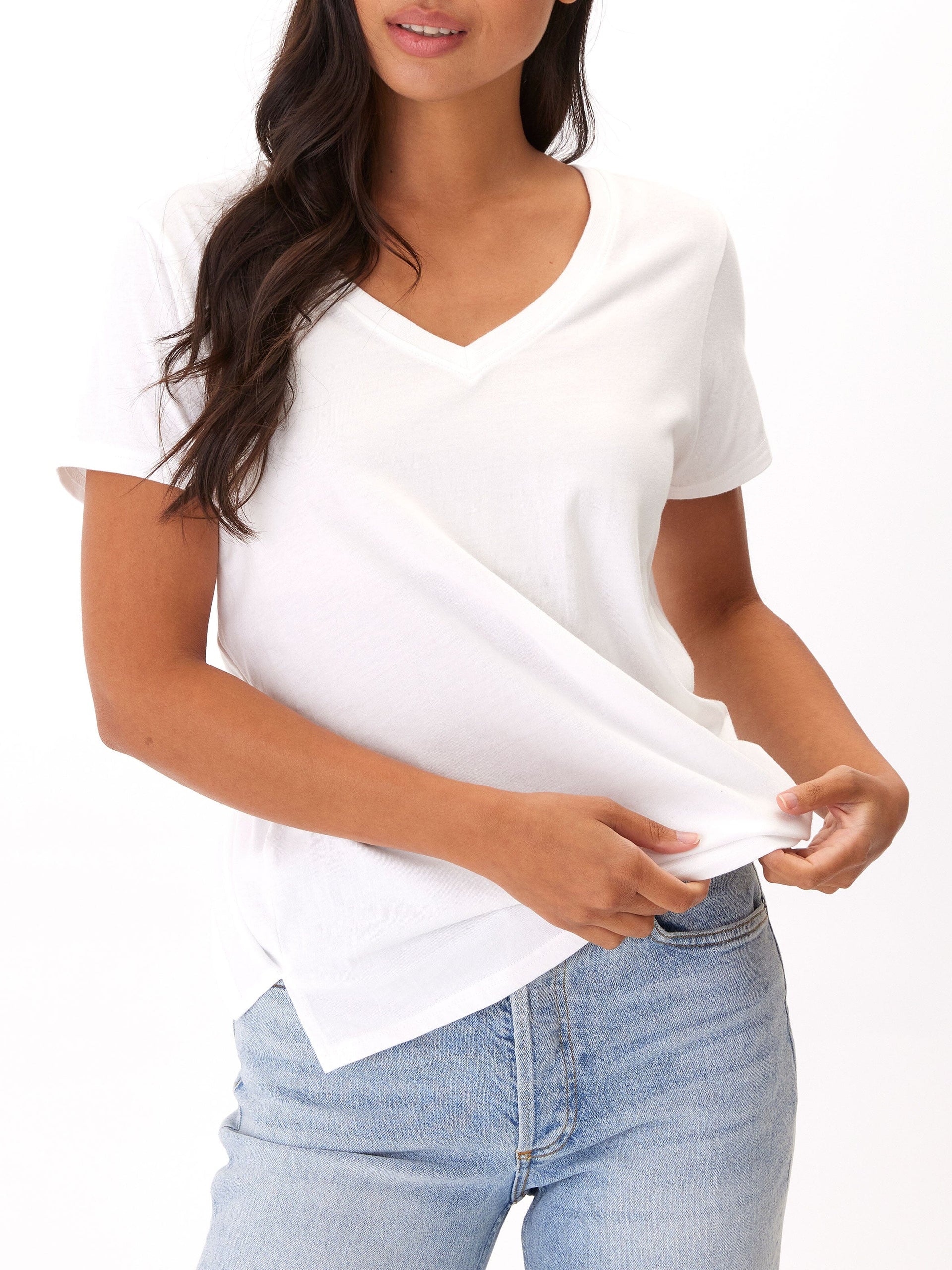 Pattie Organic Cotton V-Neck Tee in White