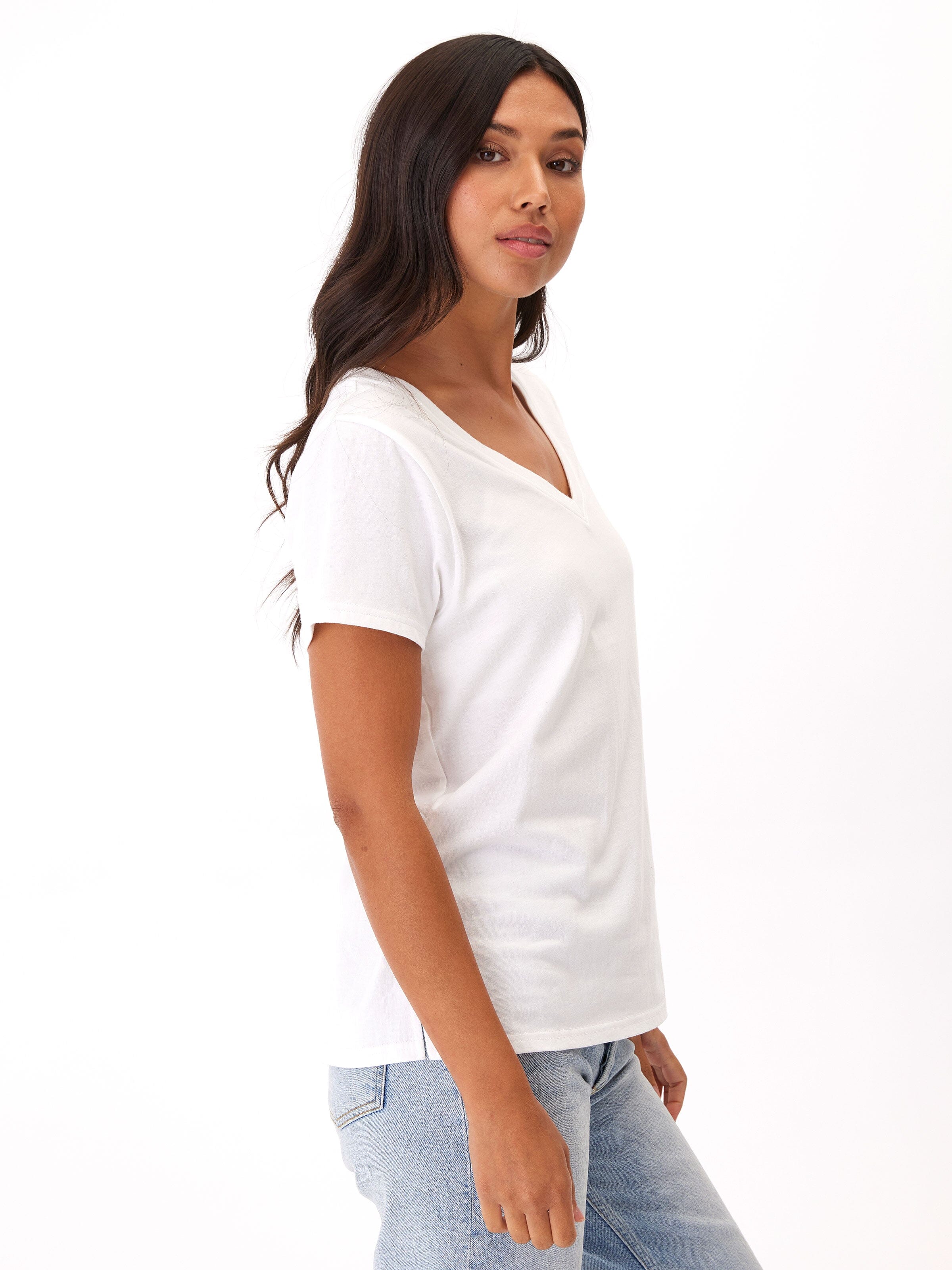Pattie Organic Cotton V-Neck Tee in White