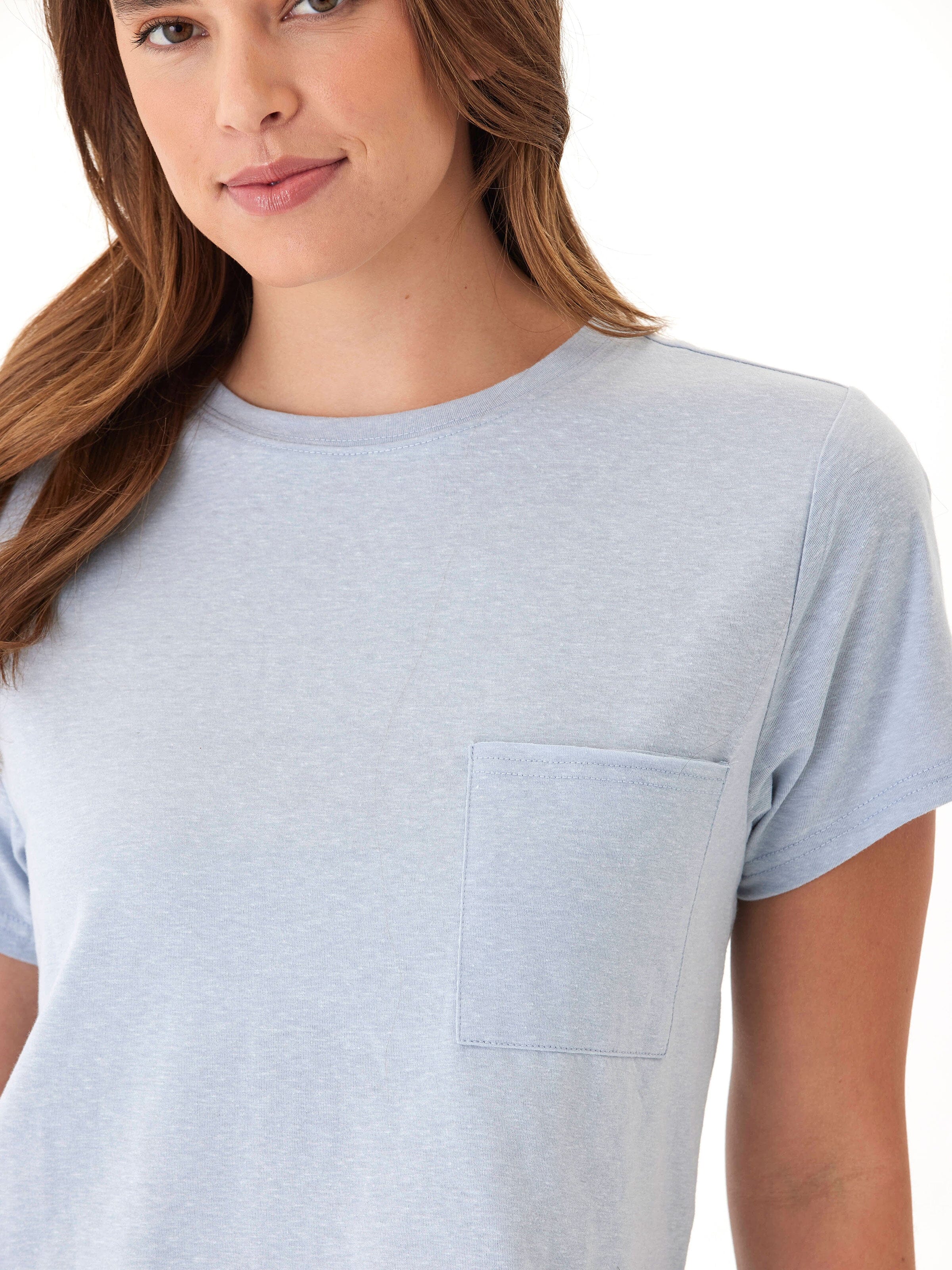 Women's Core Triblend Jersey Pocket Tee in Light Blue & Grey