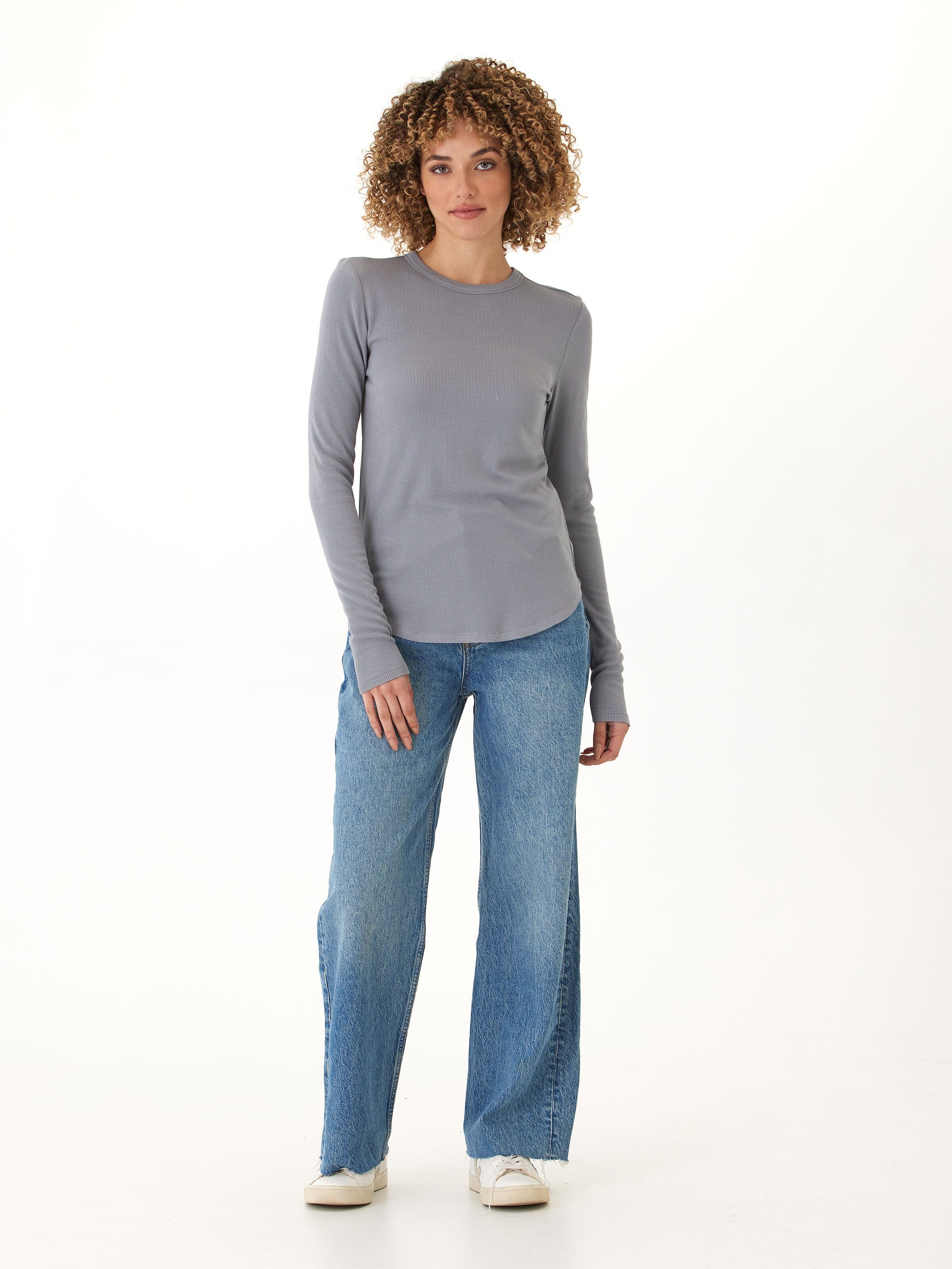 Torri Feather Rib Long Sleeve Crew Tee in Grey