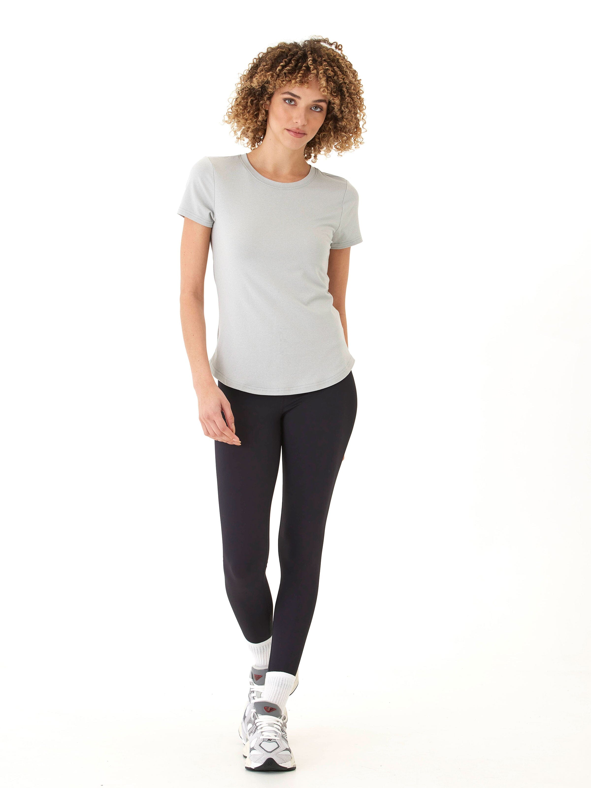 Arry Luxe Jersey Ruched Tee – Sporty Minimalist Light Grey Top