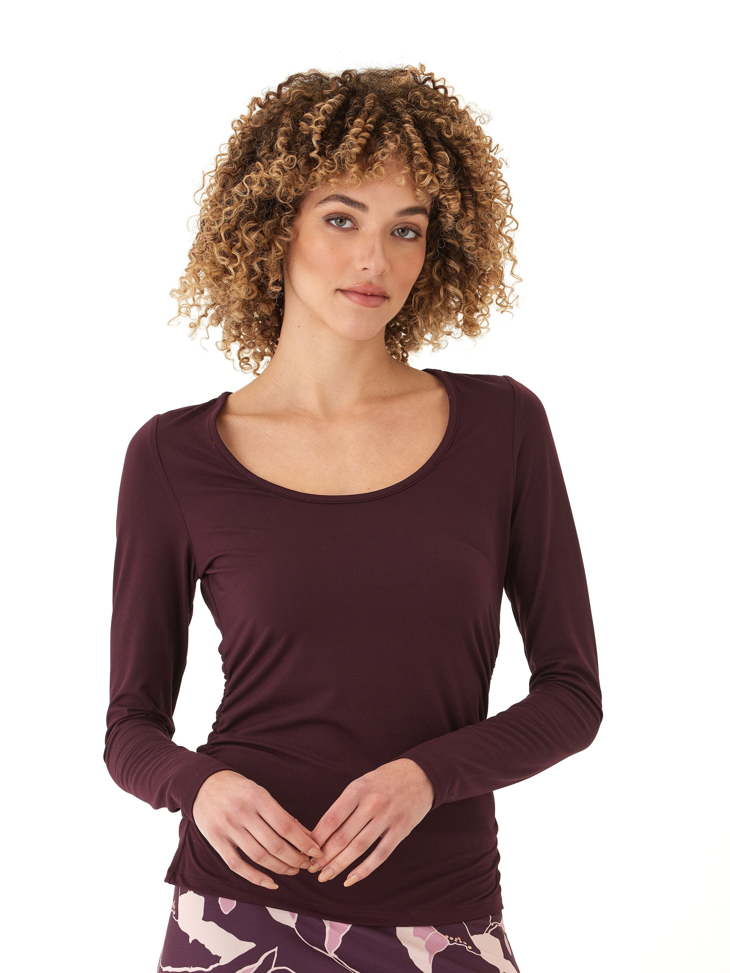 Lucia Luxe Jersey Ruched Long Sleeve Top in Burgundy
