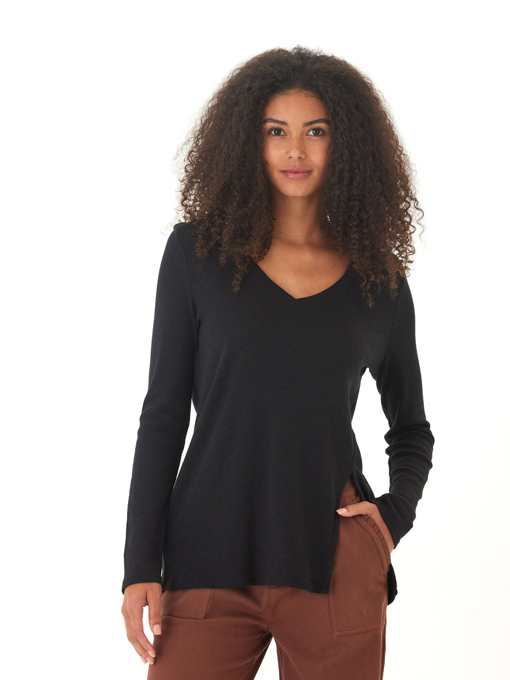 Women's Agatha Textured Slub Jersey long sleeve V-neck top in black