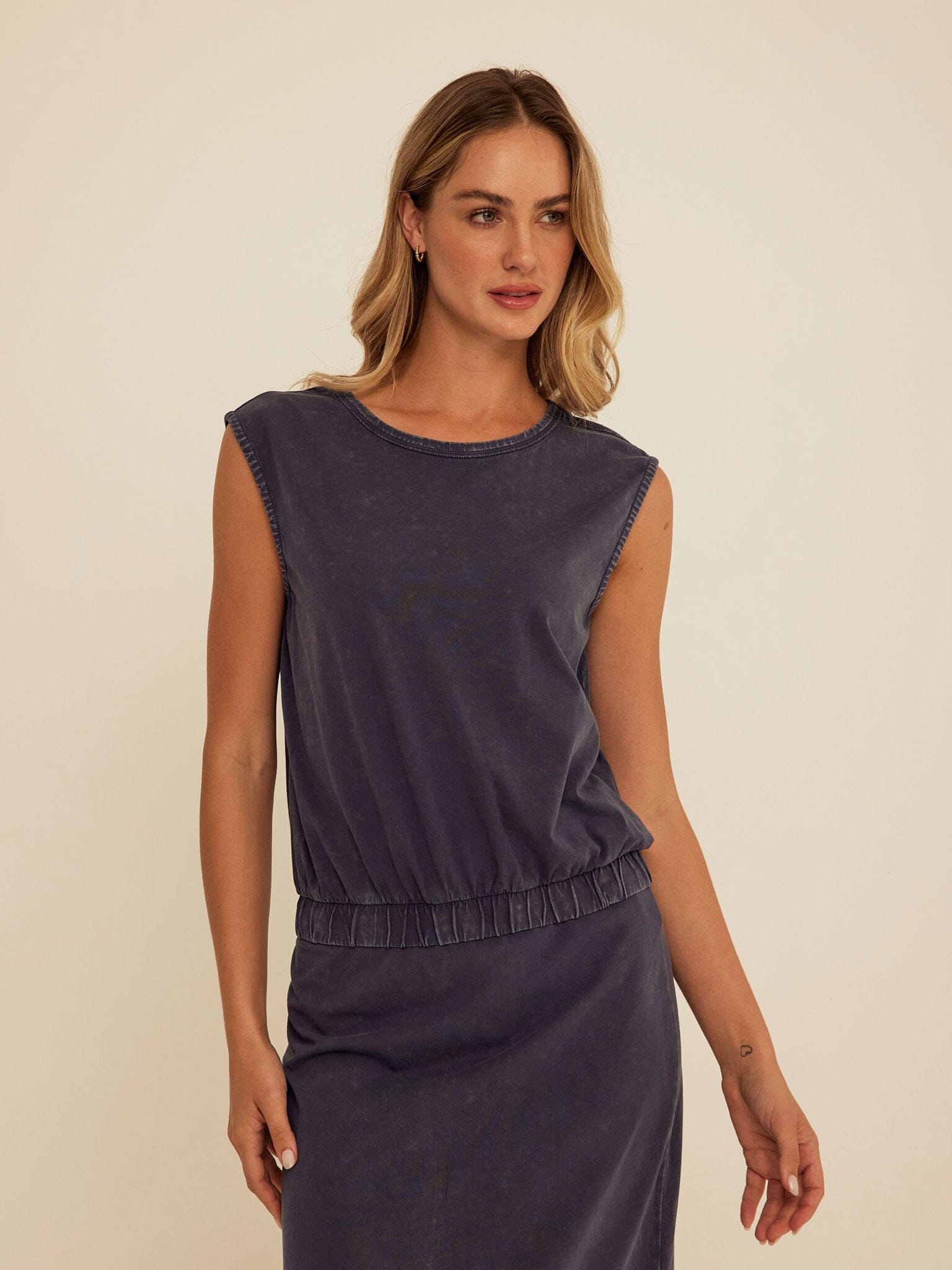 Laela Mineral Wash Eco Jersey Tank in Navy and Charcoal