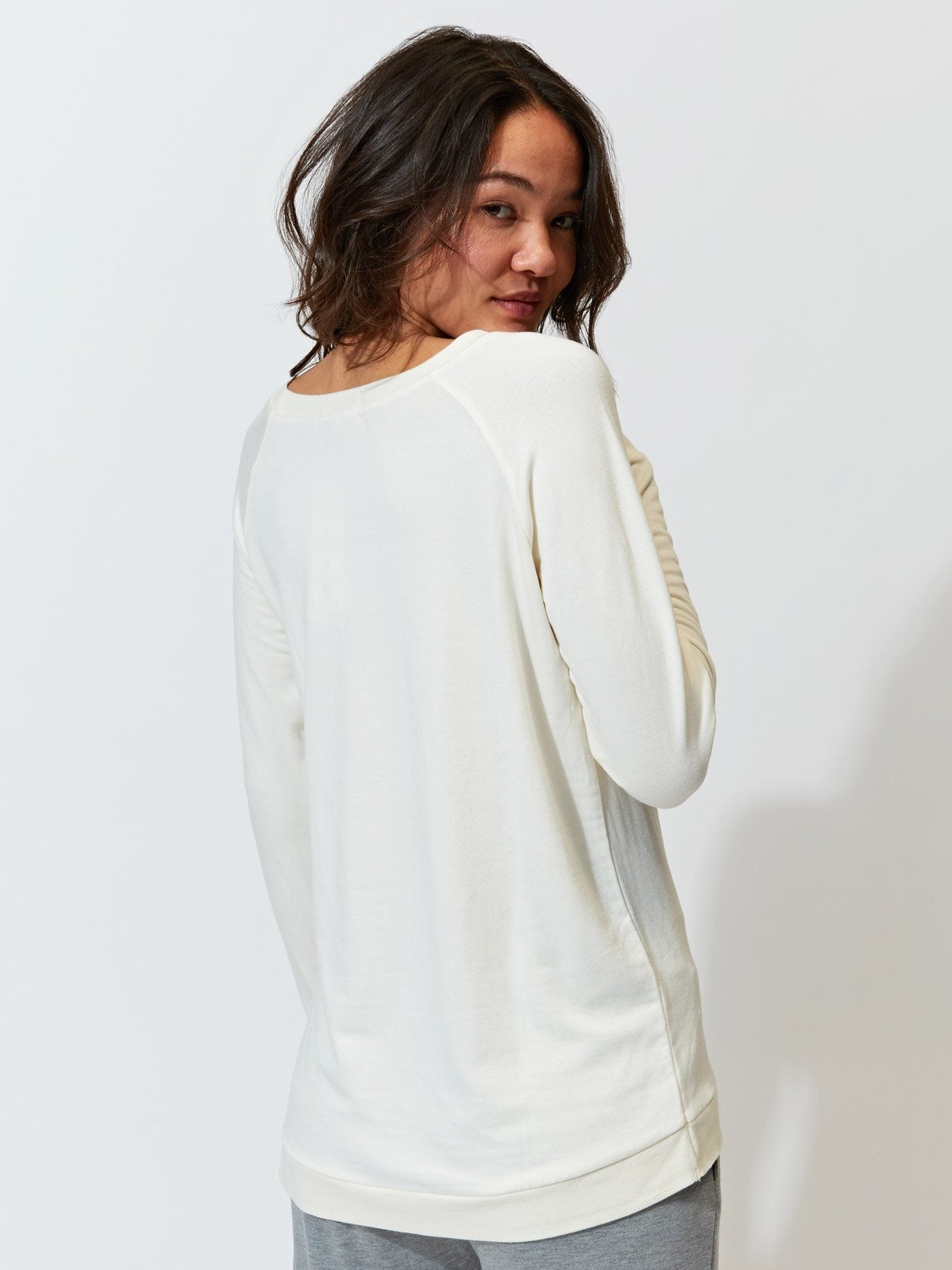 Leanna Feather Fleece Tulip-Hem Tunic in Off-White