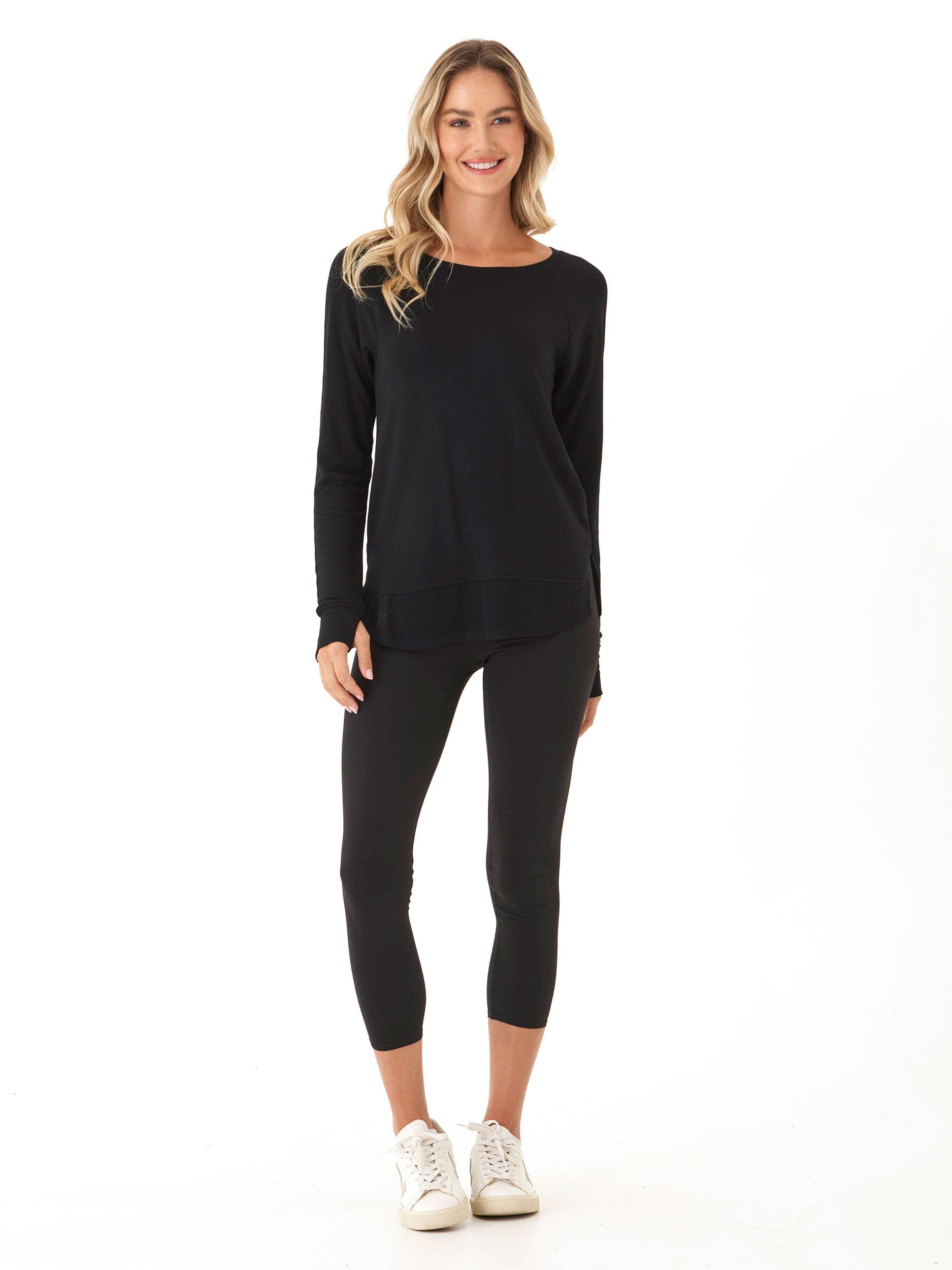 Leelu Feather Fleece Raglan Pullover