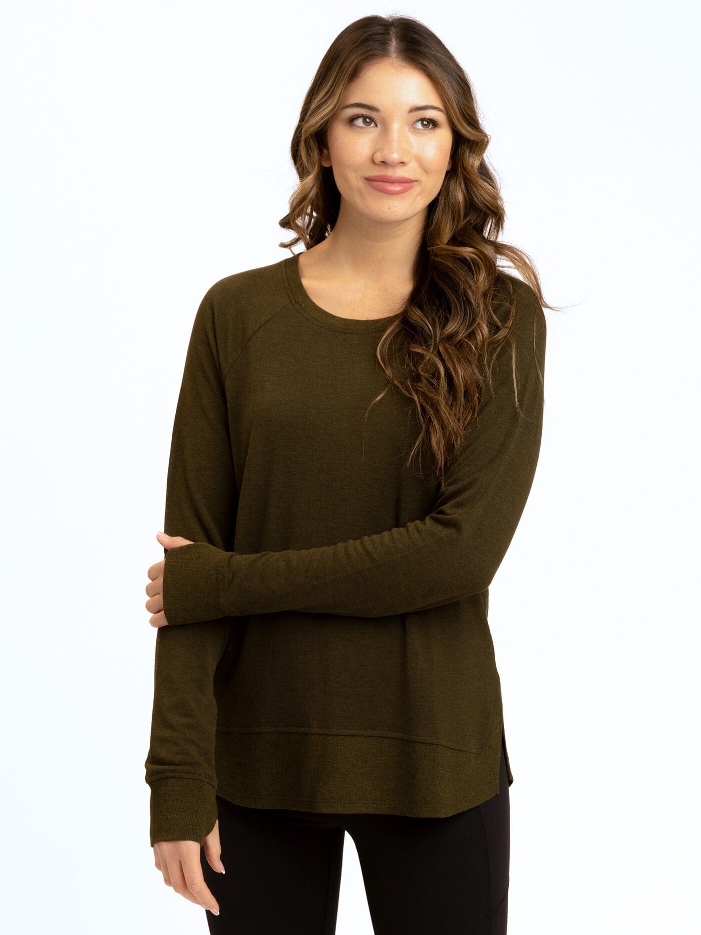 Leelu Feather Fleece Raglan Pullover in Olive Green