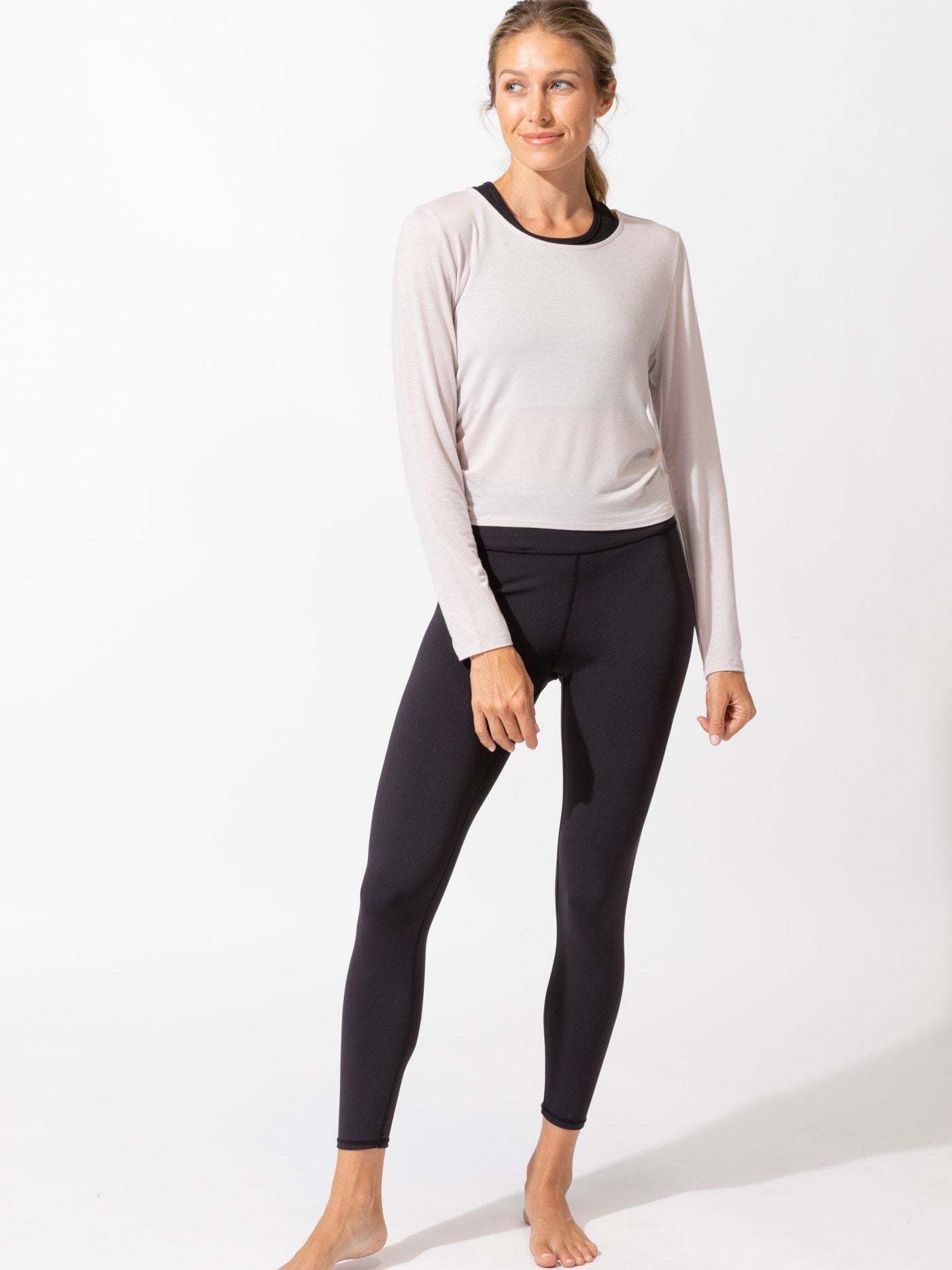Amabella Ruched Long Sleeve Crop Top with Thumbholes