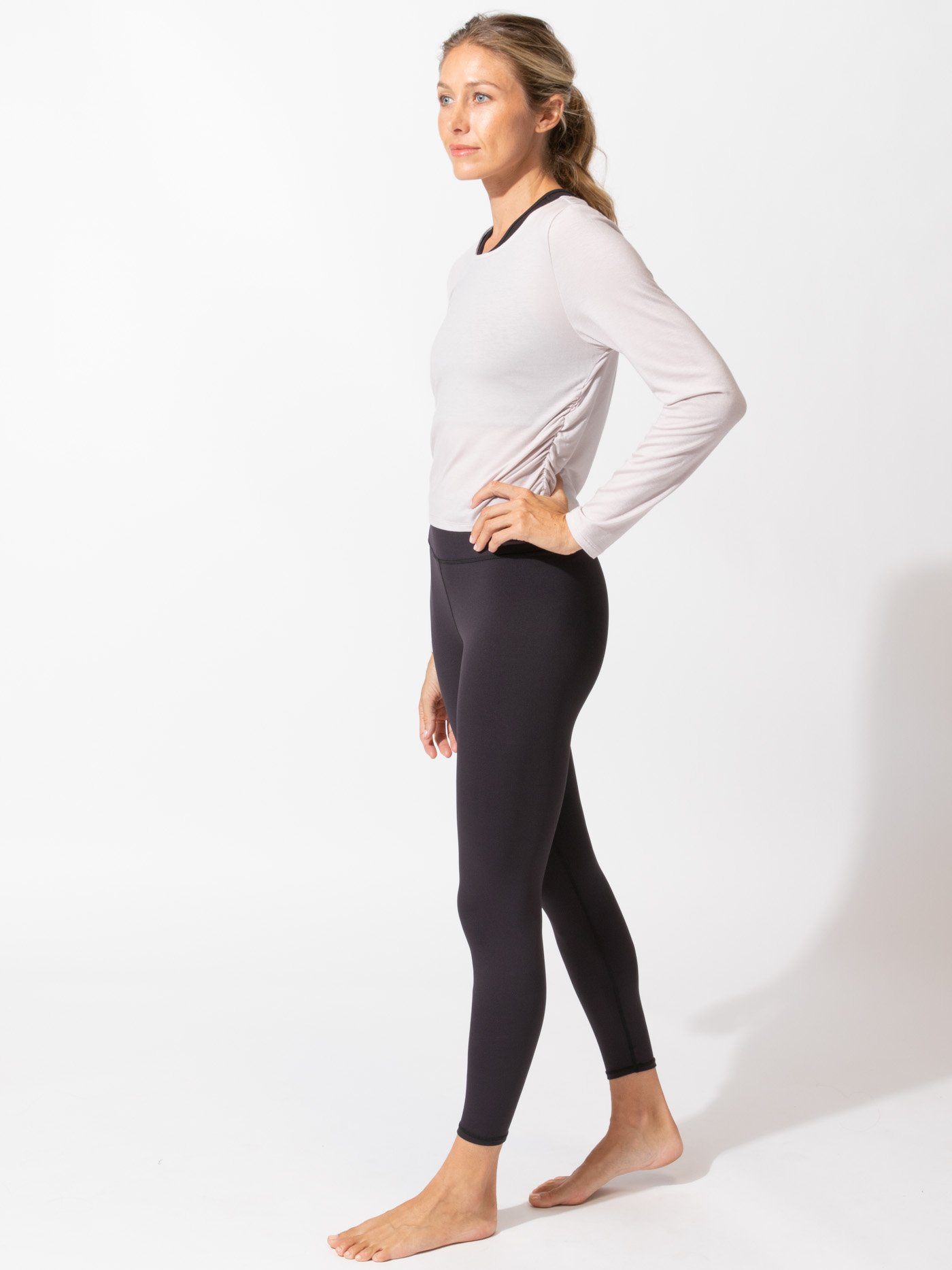 Amabella Ruched Long Sleeve Crop Top with Thumbholes