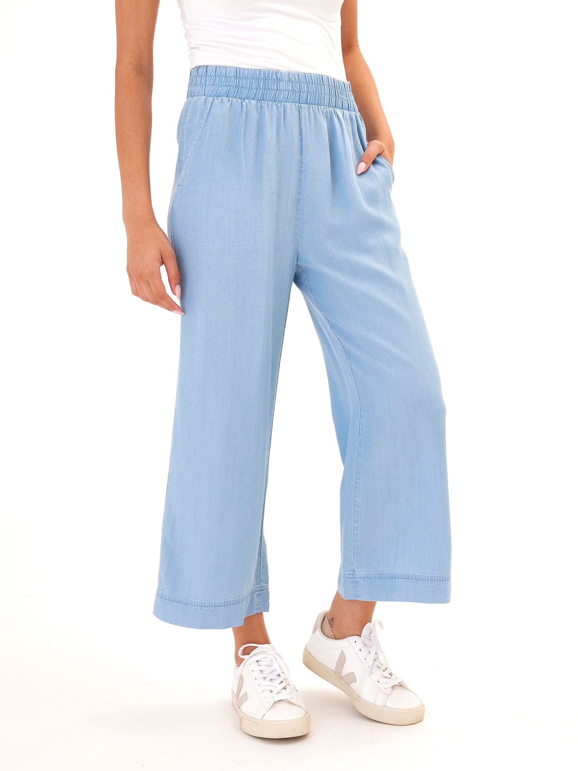 Harlowe Chambray Crop Pant 24-Inch Inseam