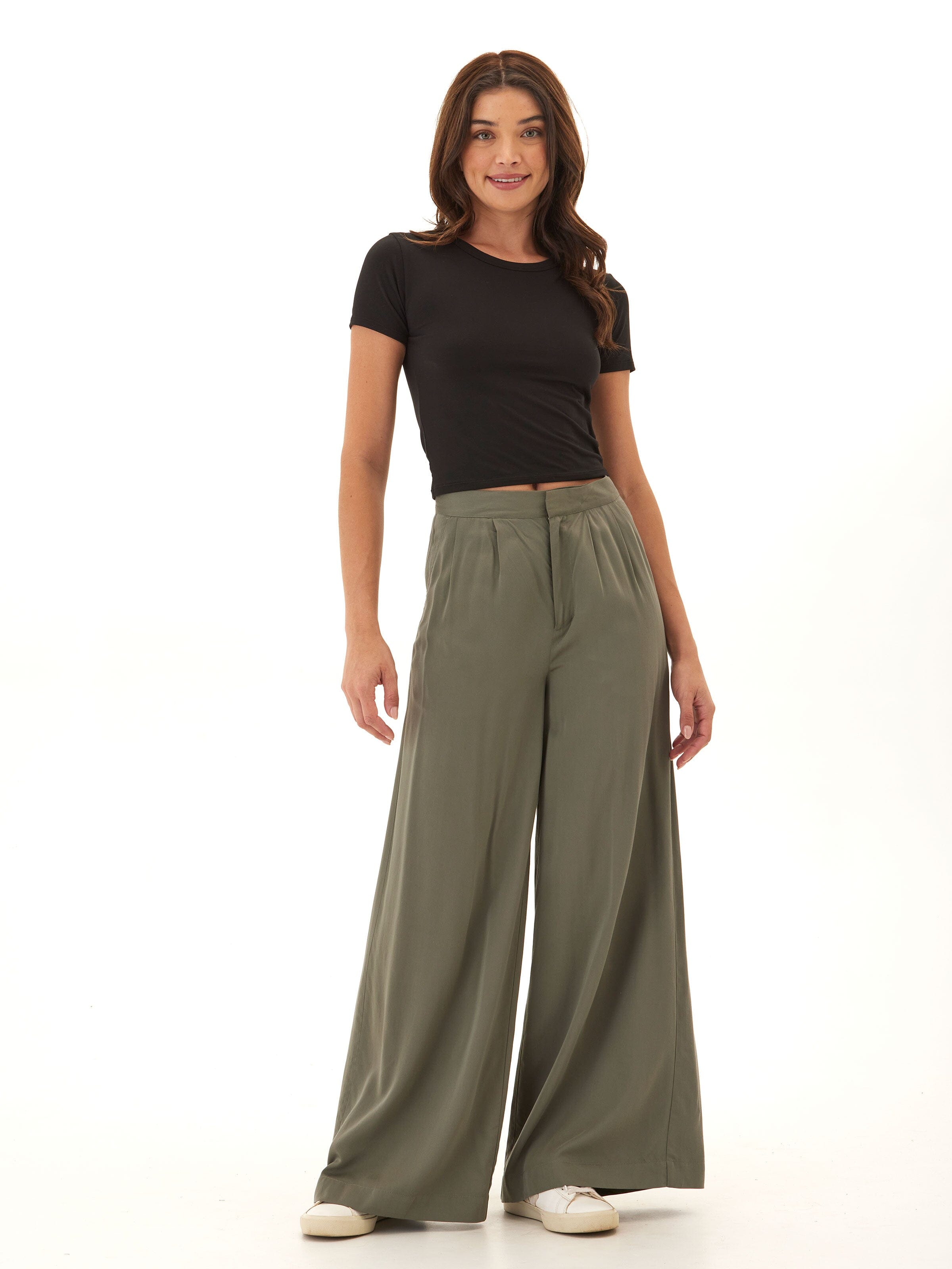 Samirah EcoVero Pleated Wide Leg Pants in Olive Green