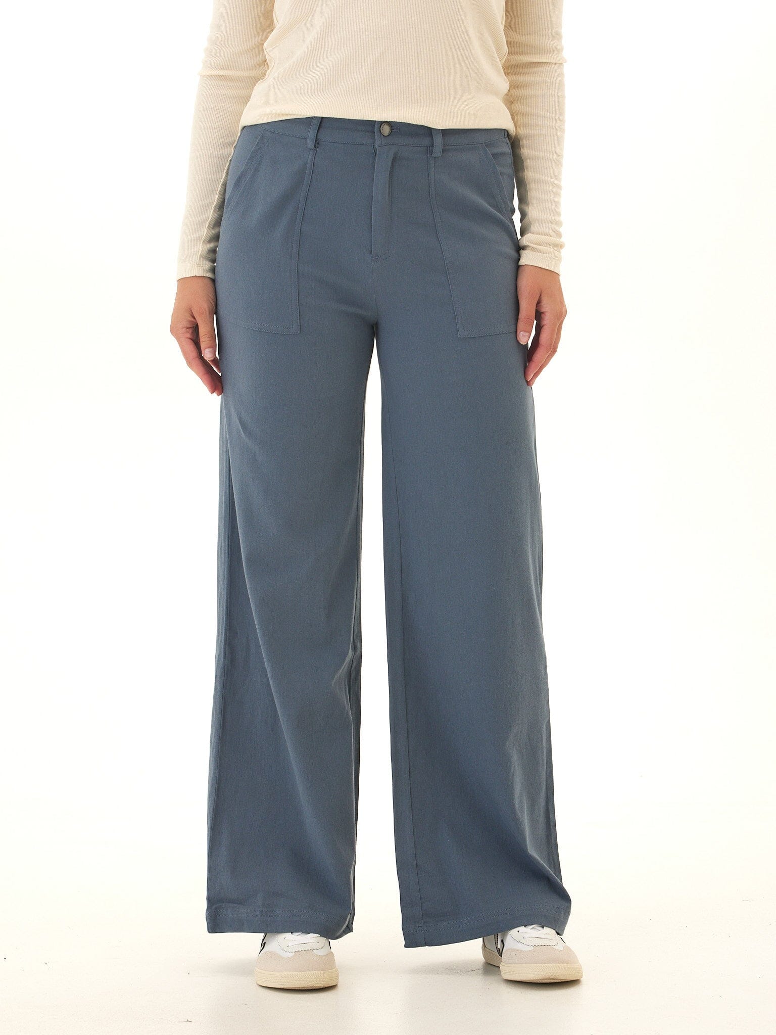 Pamela Stretch Twill Wide Leg Pant in Dusty Slate Blue
