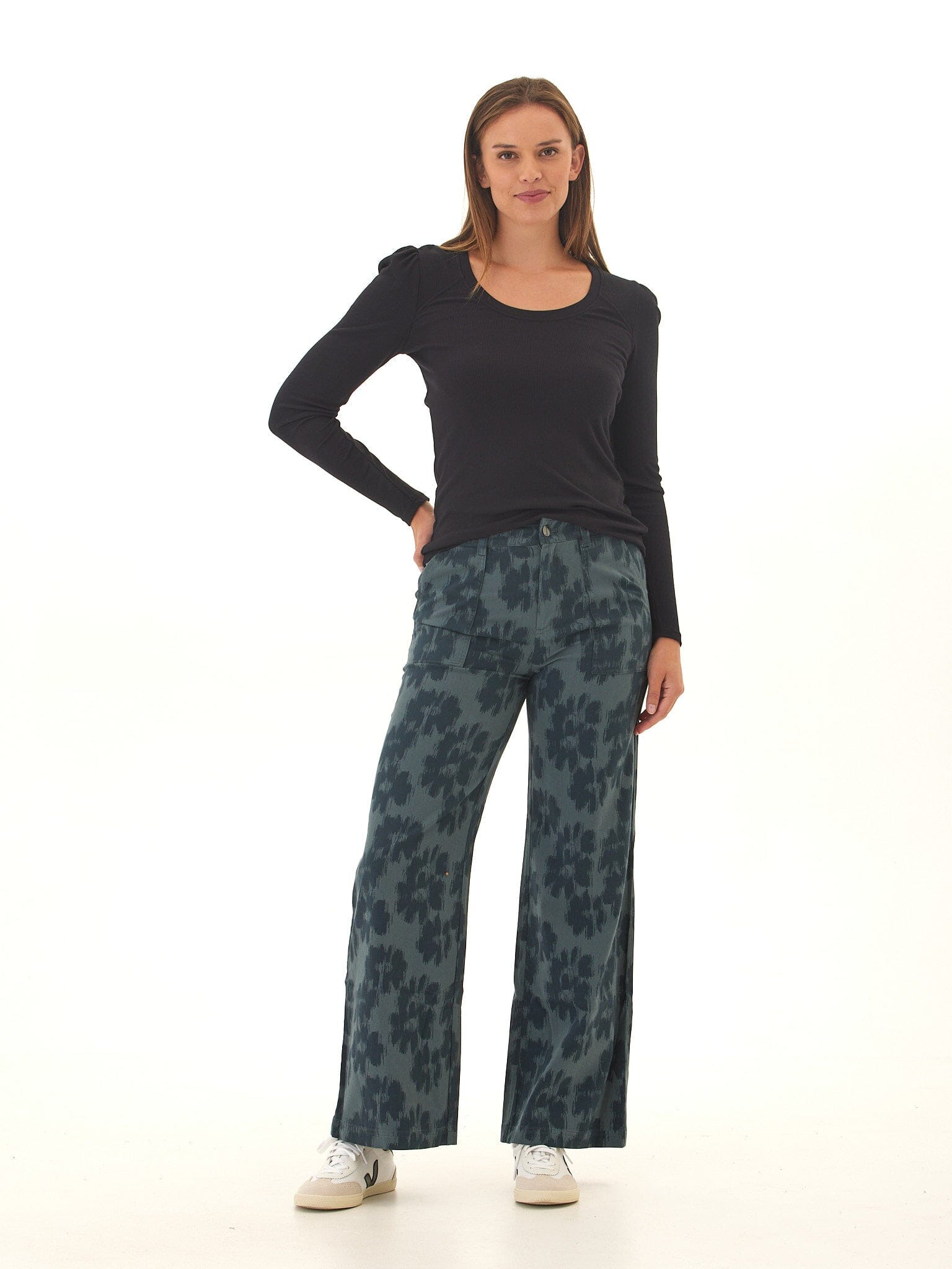 Stretch Twill Wide Leg Pant for Women in Classic Tailored Fit