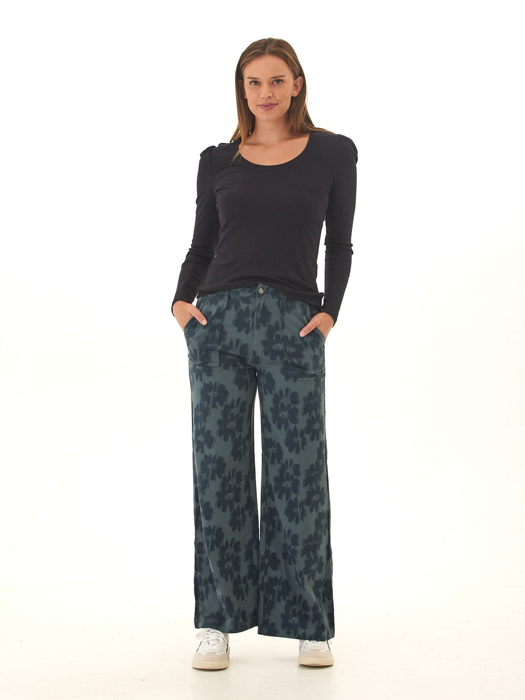 Stretch Twill Wide Leg Pant for Women in Classic Tailored Fit