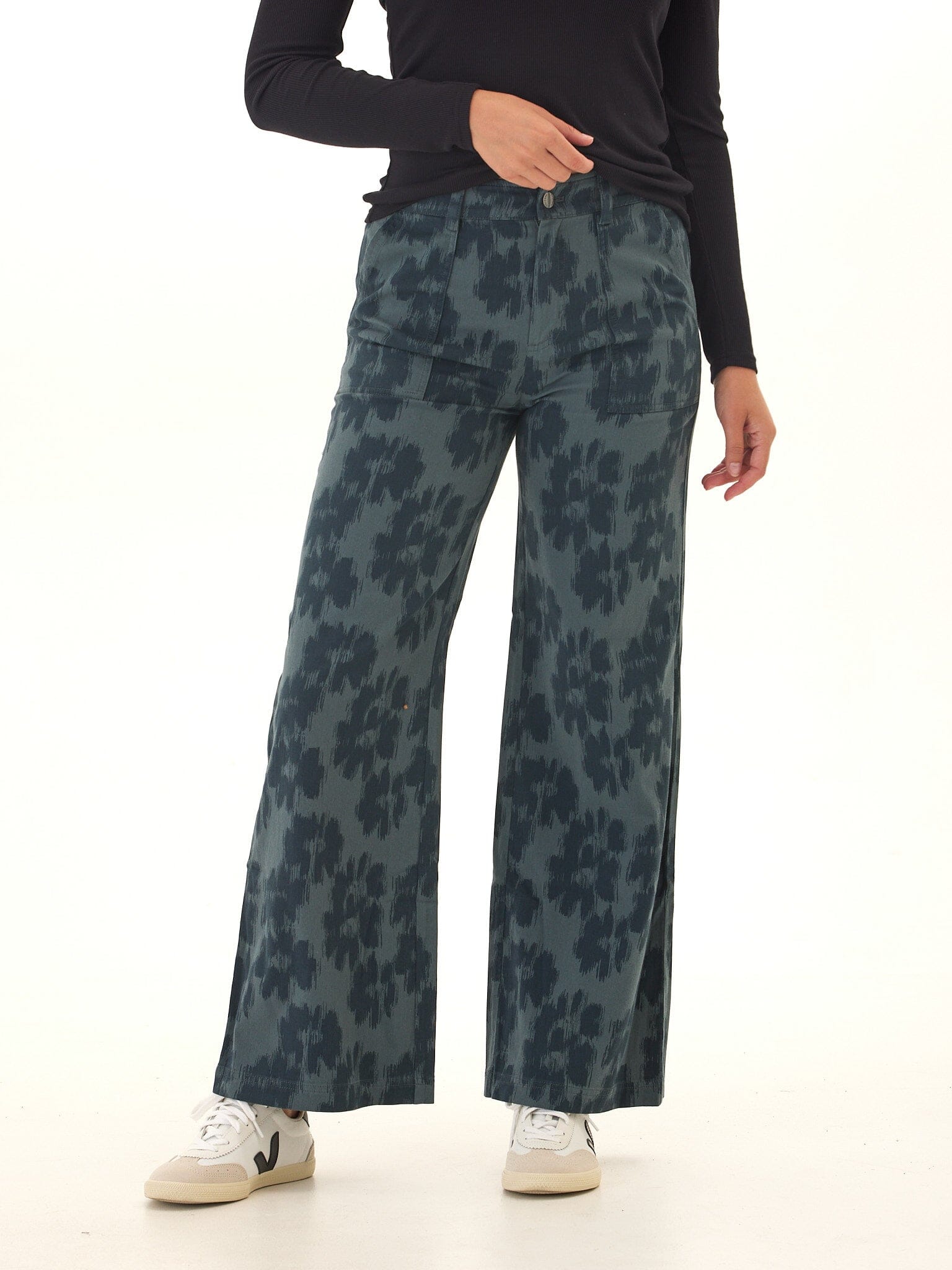 Stretch Twill Wide Leg Pant for Women in Classic Tailored Fit