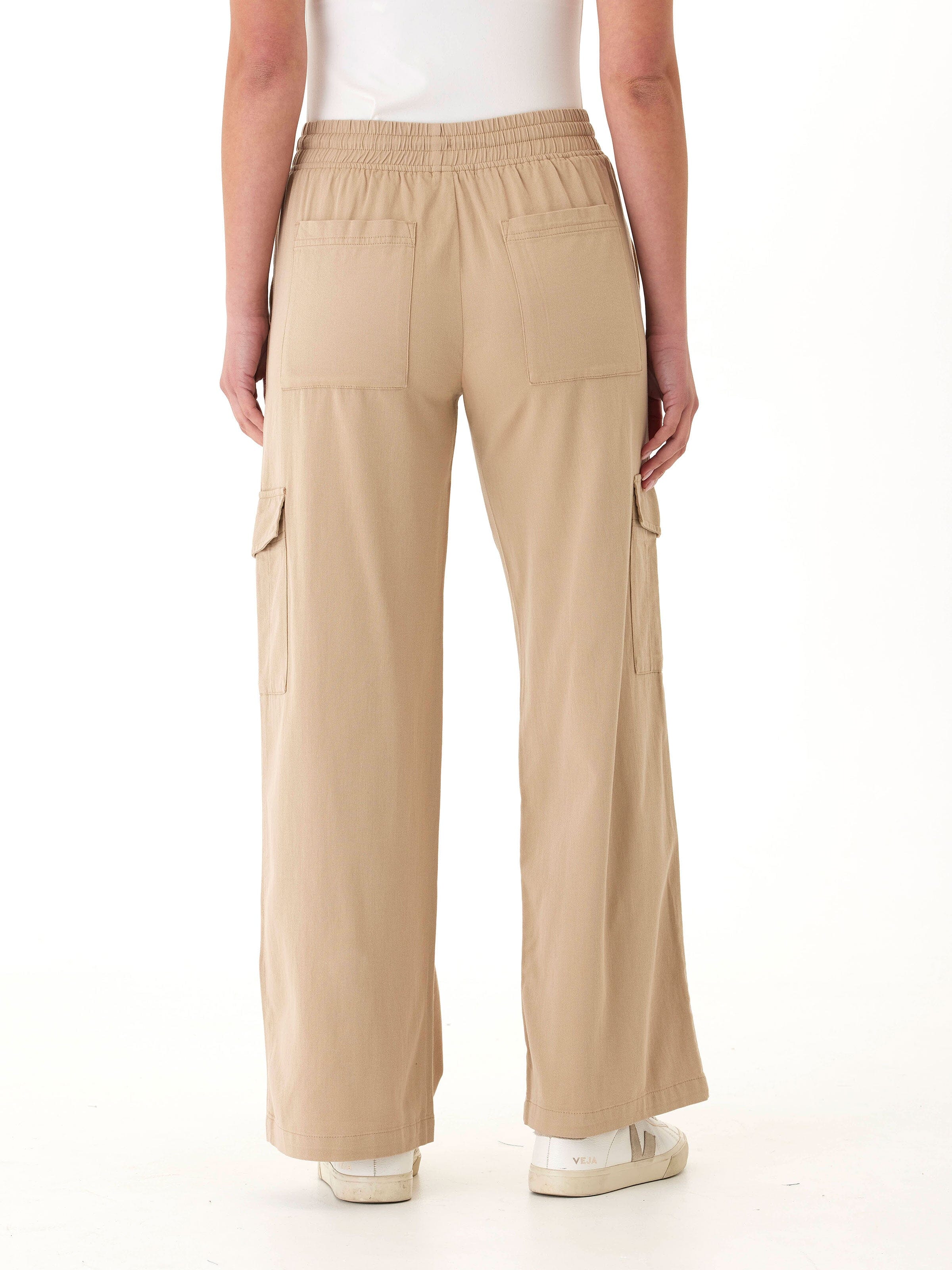 Eila Women’s Stretch Twill Wide Leg Cargo Pants in Khaki