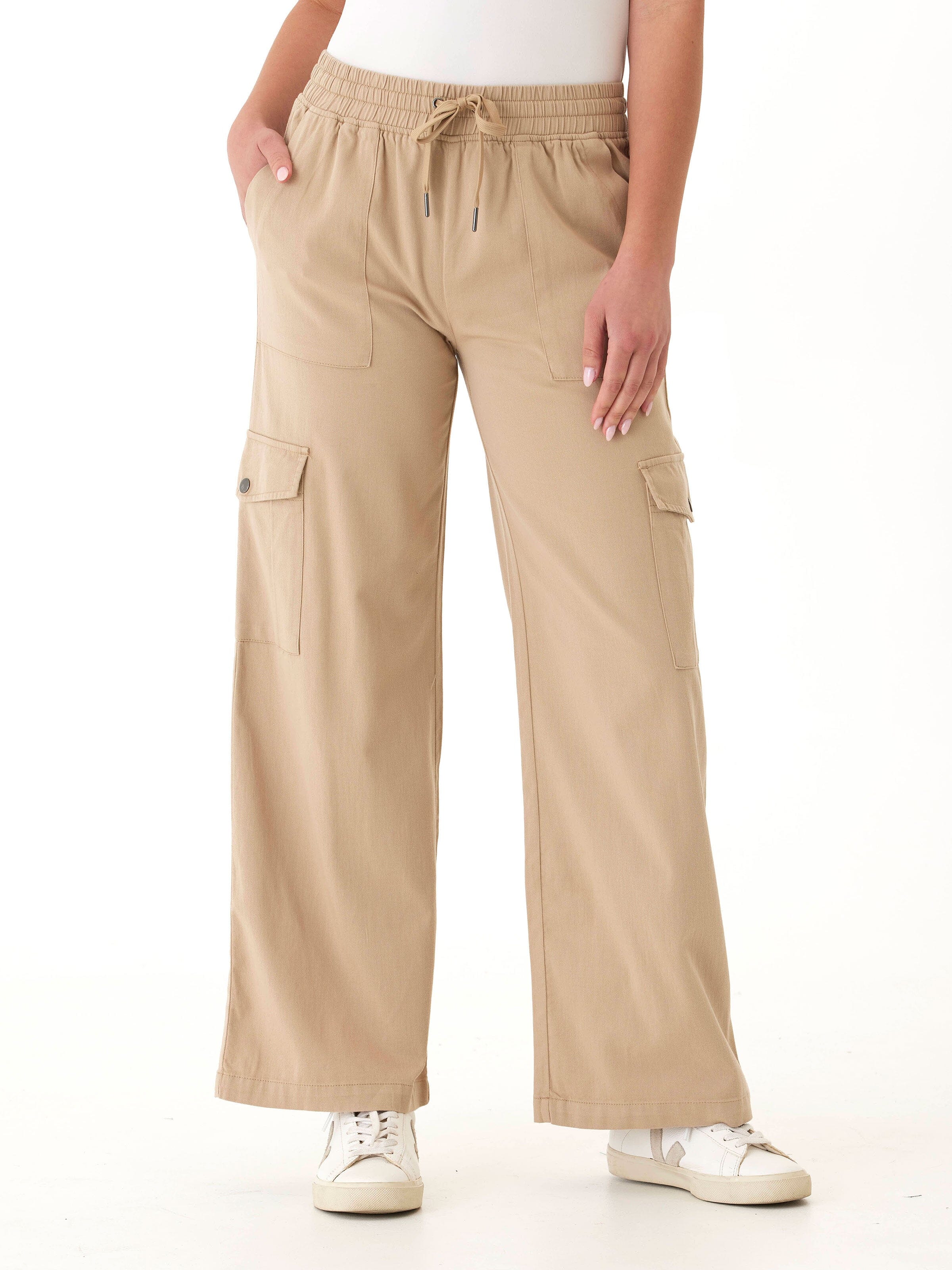 Eila Women’s Stretch Twill Wide Leg Cargo Pants in Khaki