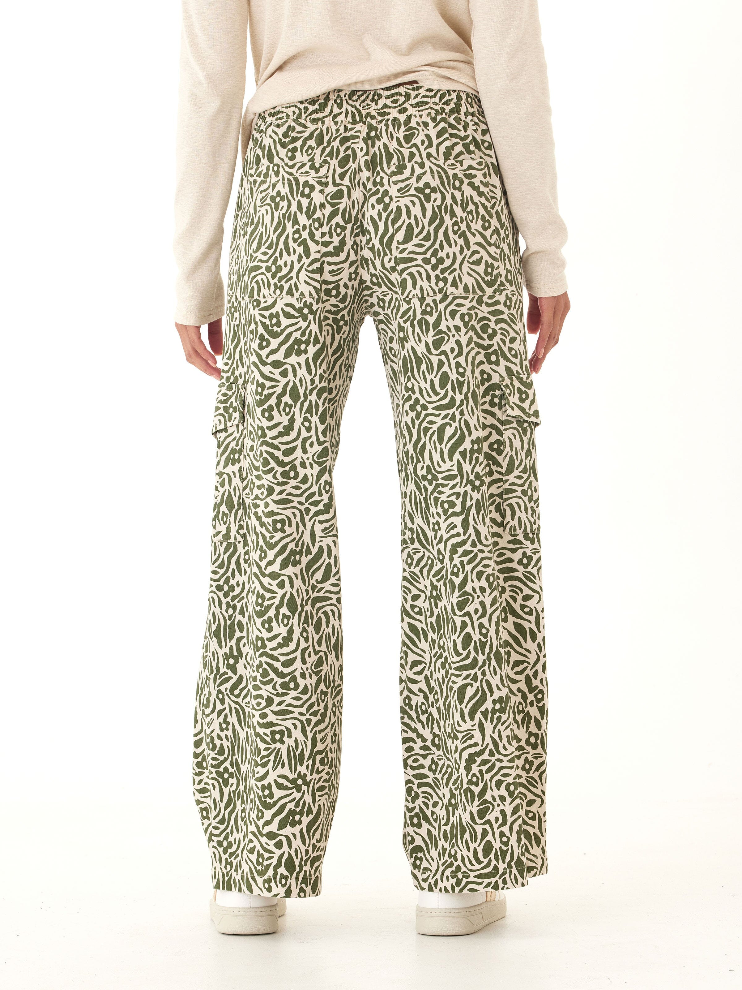 Eila Floral Print Stretch Twill Wide Leg Cargo Pant - Olive/Cream