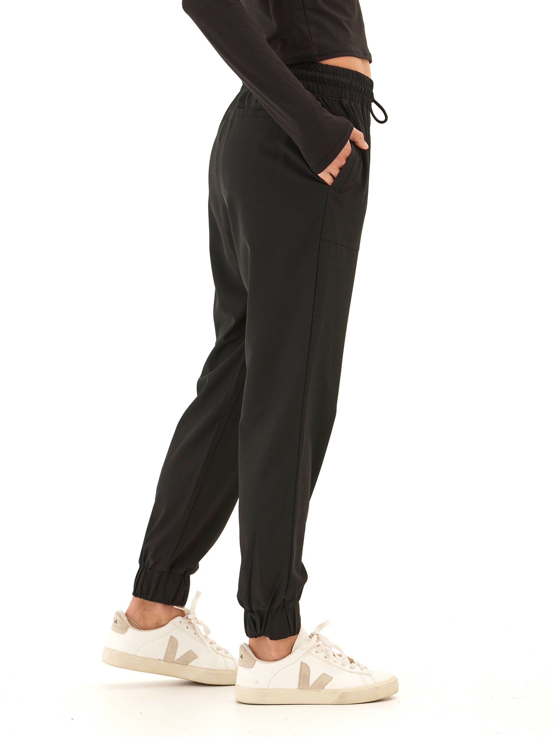 Trysha Ultrastretch Woven Jogger – Women's Mid-Rise Ankle Pants