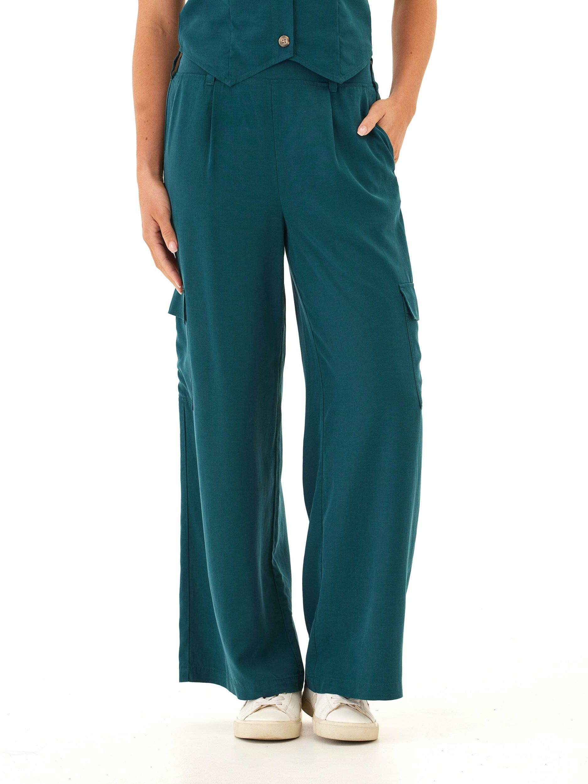Alessandra Breezy Linen Cargo Pant – Wide-Leg Utility Trousers