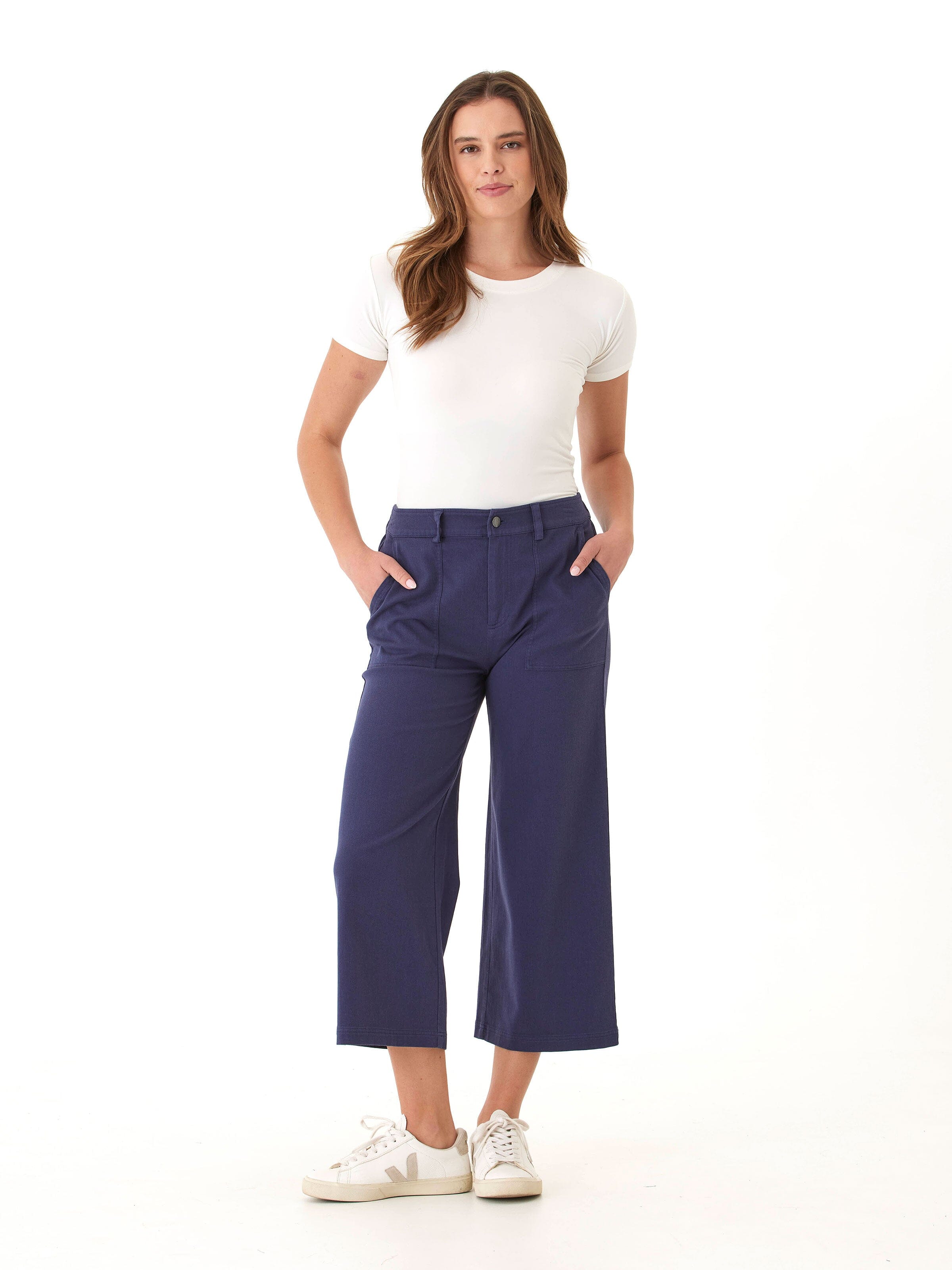 Pamela Women’s Stretch Twill Wide Leg Crop Pants in Navy-Blue