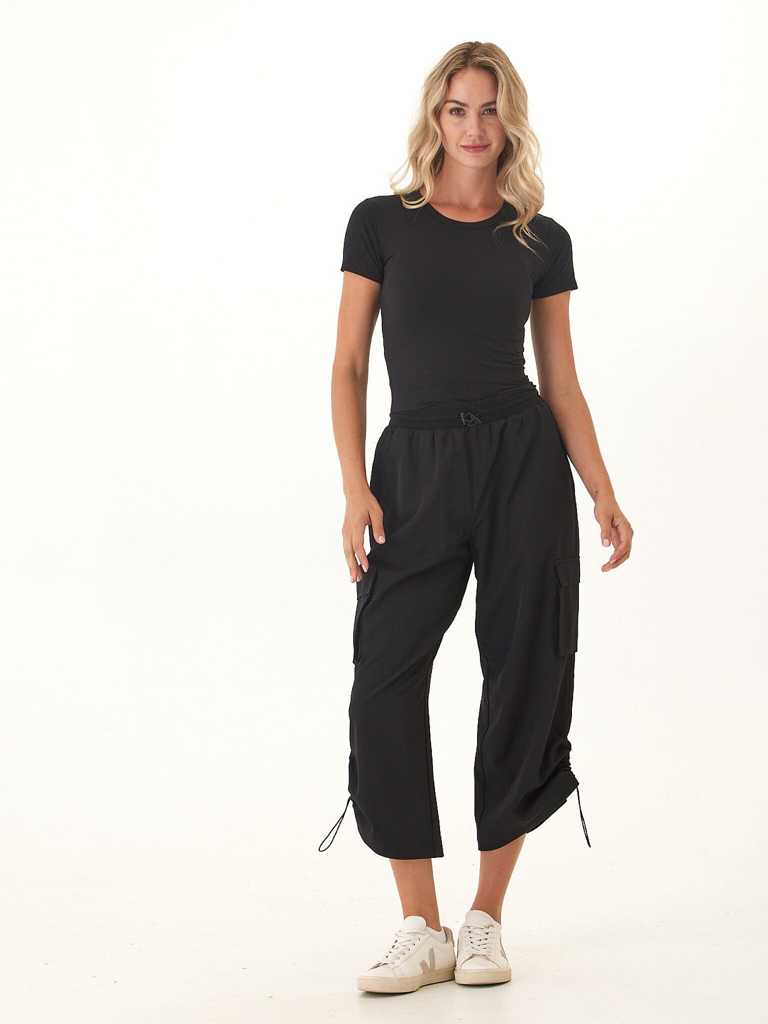 Sanya Performance 2-Way Stretch Barrel Pant in Black