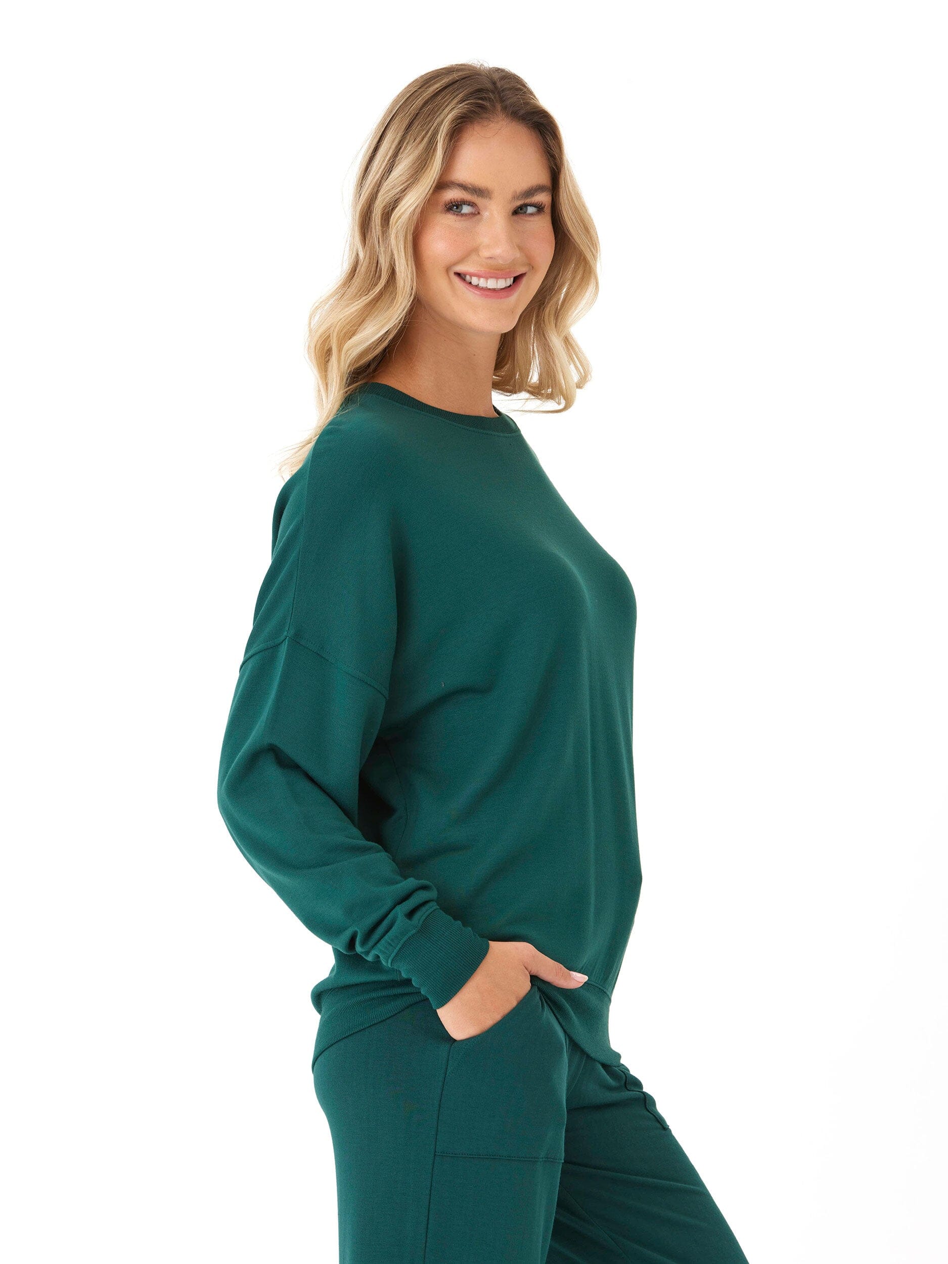 Core Feather Fleece Sweatshirt - Relaxed Fit Crew Neck Pullover