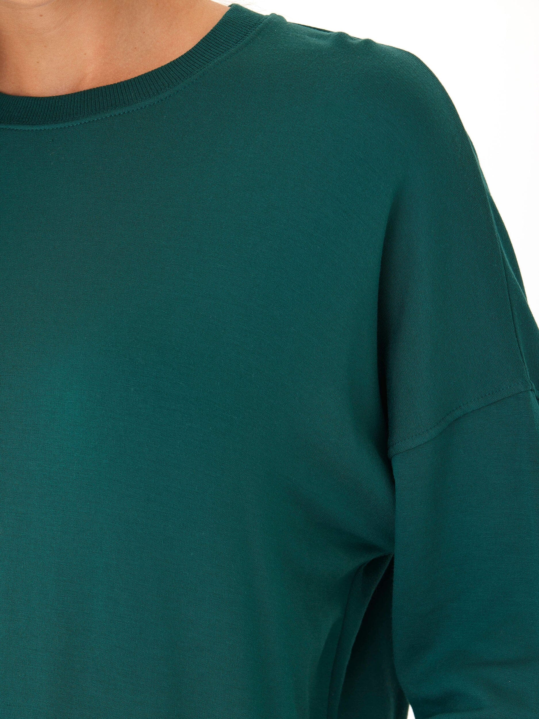 Core Feather Fleece Sweatshirt - Relaxed Fit Crew Neck Pullover