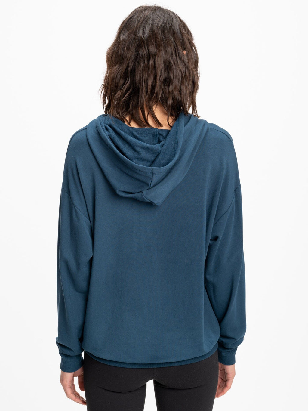 FeatherLoop Fleece Pullover Hoodie with Relaxed Fit and Pocket