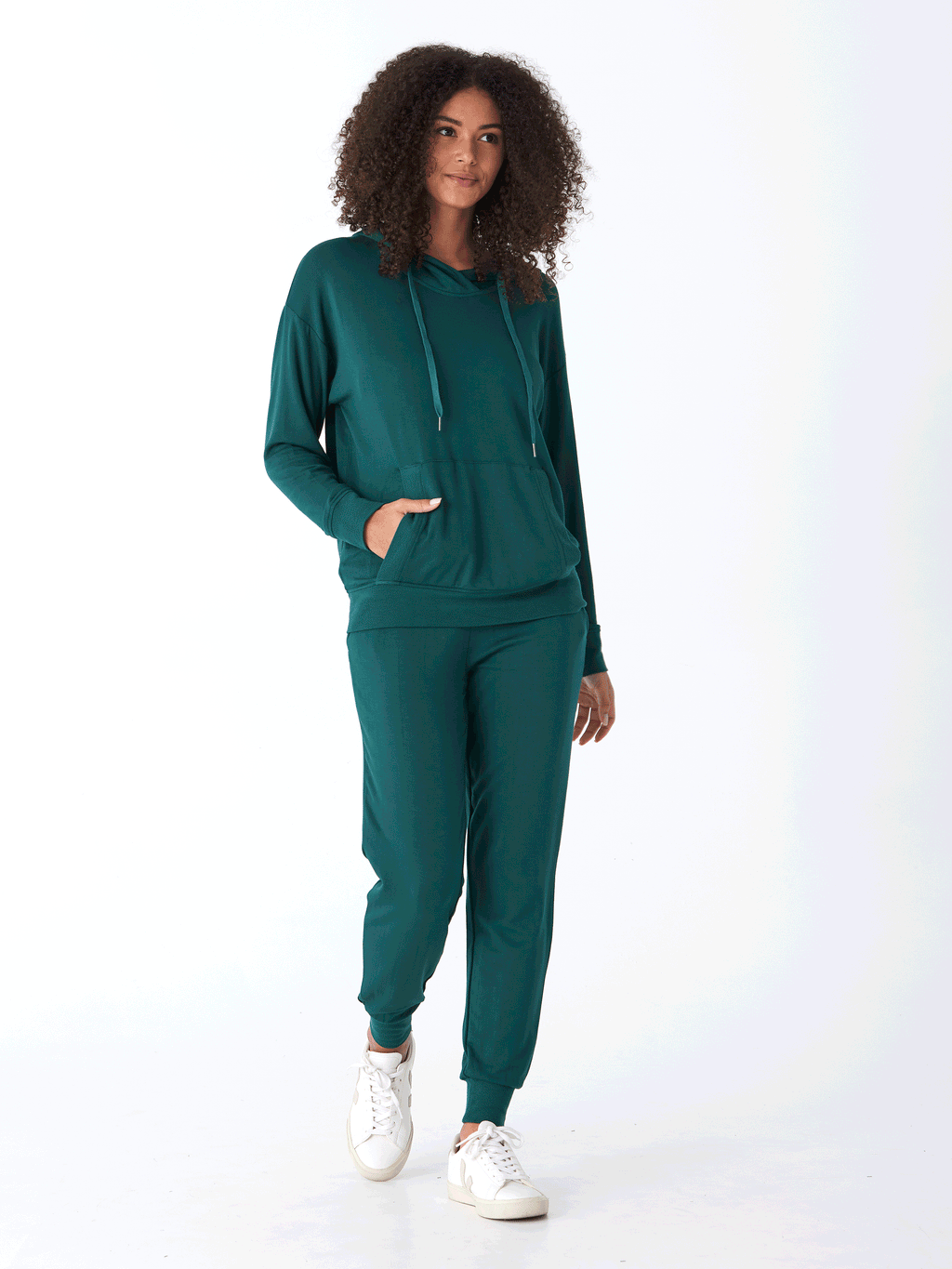 Women's Core Feather Fleece Jogger: Relaxed Fit Athleisure Pants