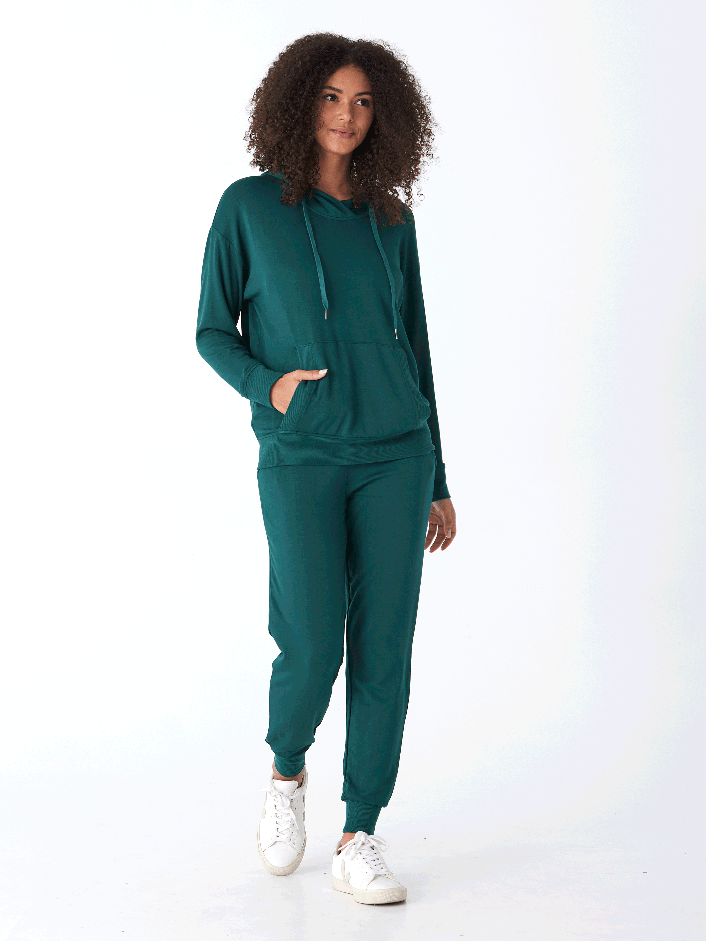 Women's Core Feather Fleece Jogger: Relaxed Fit Athleisure Pants