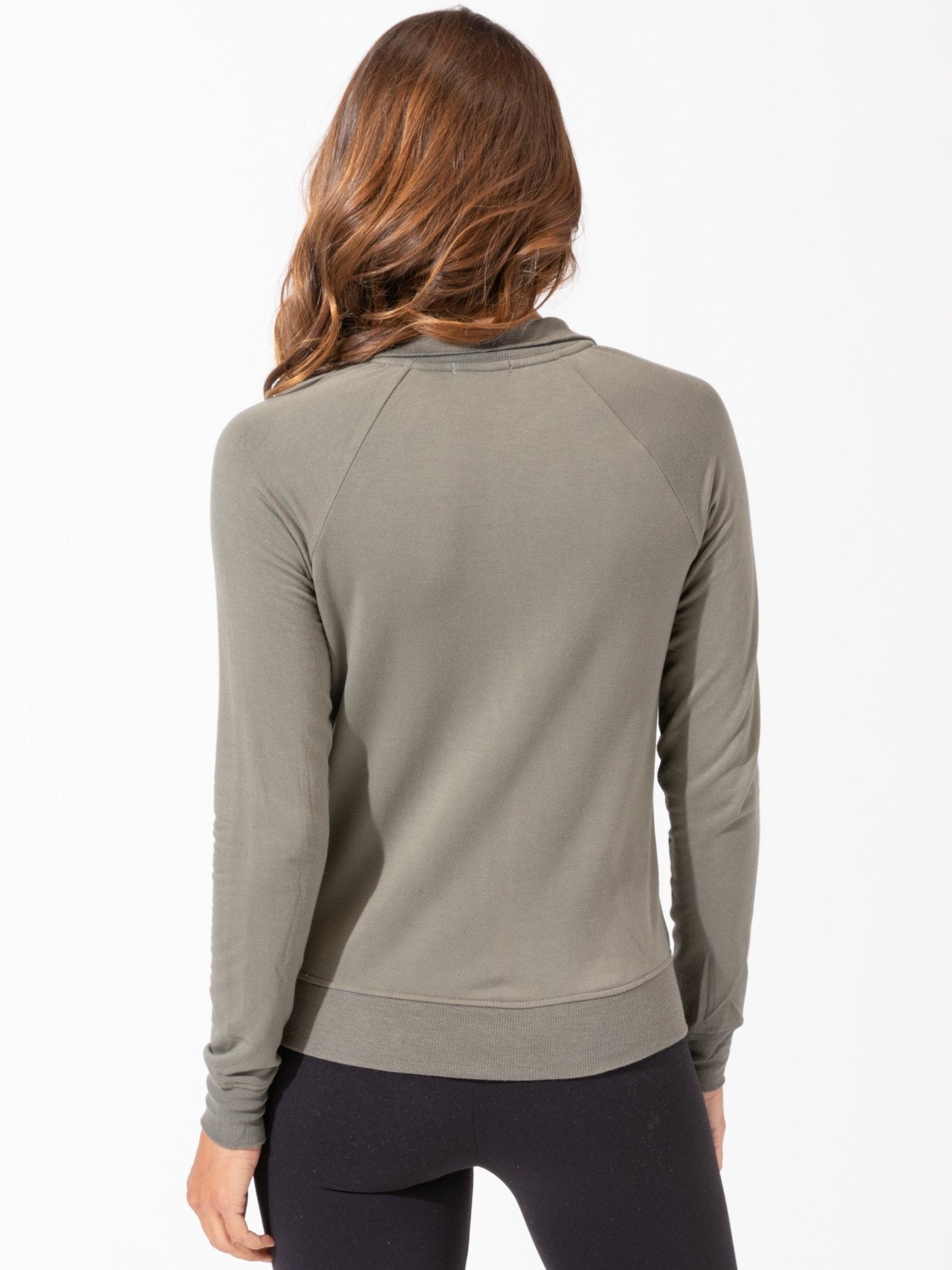 Ruka Feather Fleece 1/4 Zip Pullover - Cozy Sporty Knit