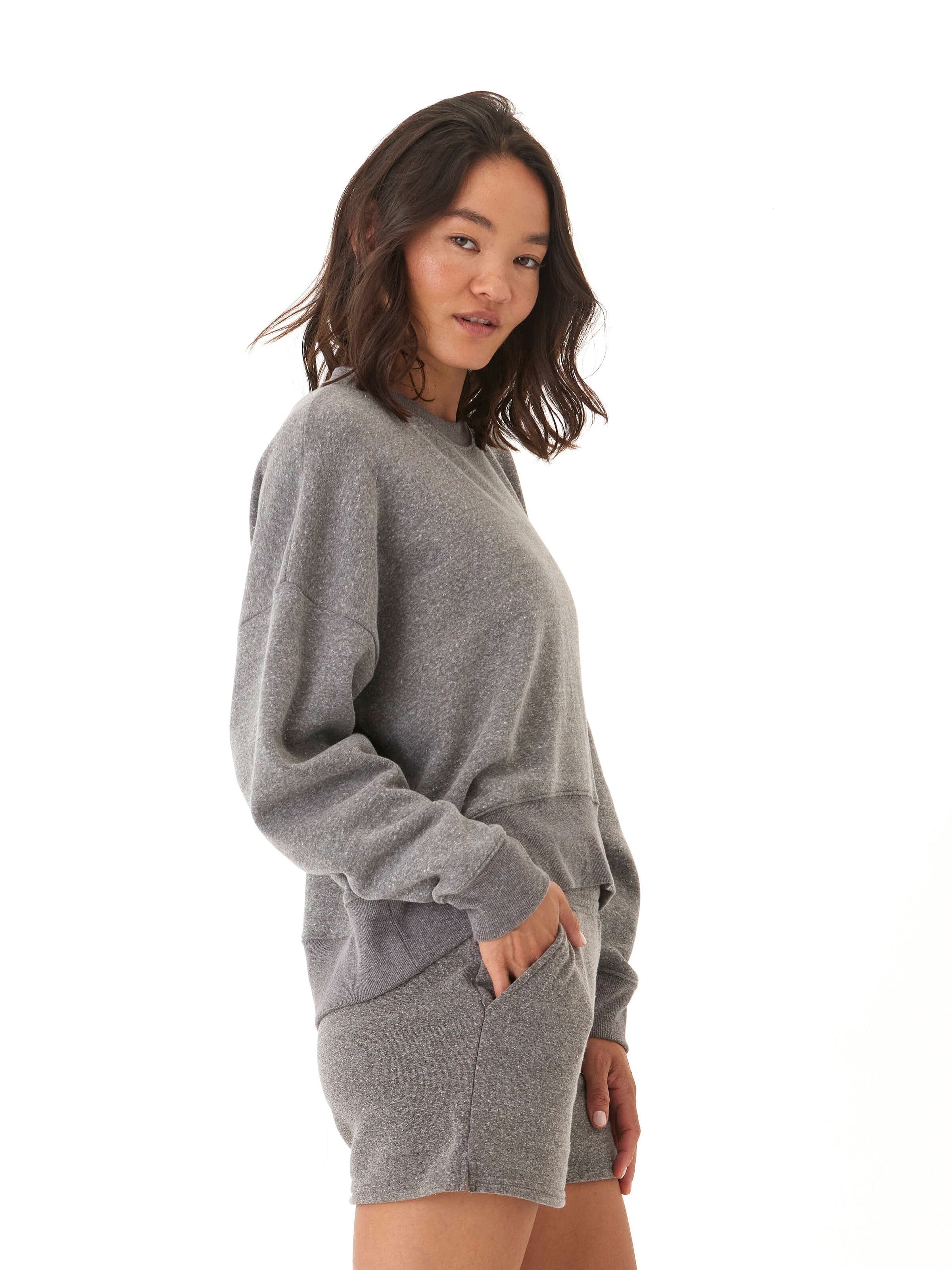 Women's Oversized Grey Triblend Fleece Pullover Sweatshirt