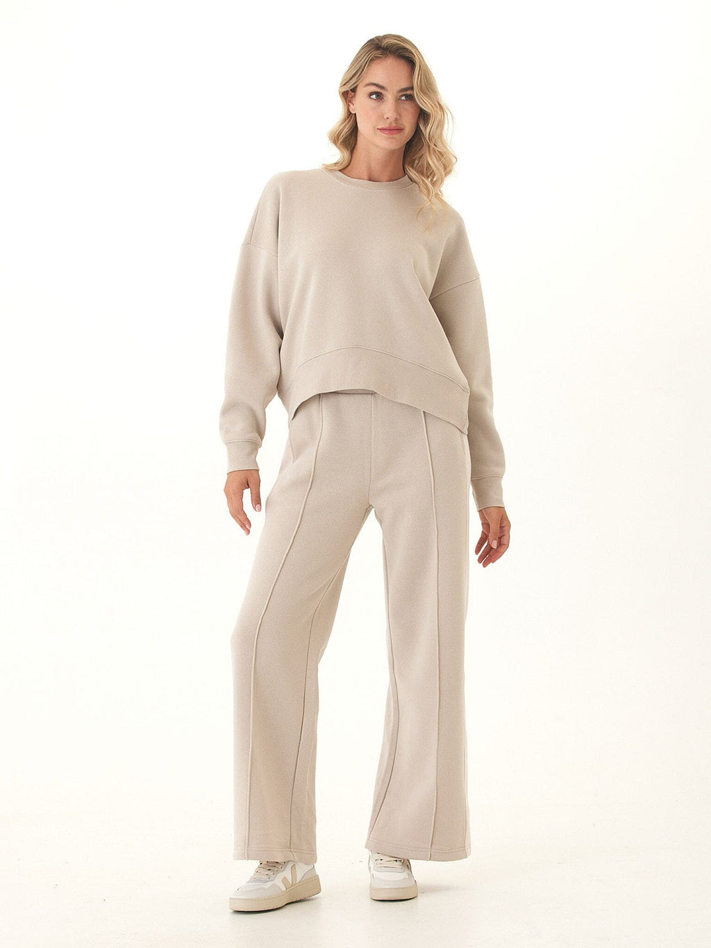 Naia Triblend Fleece Crop Pullover in Beige for Women
