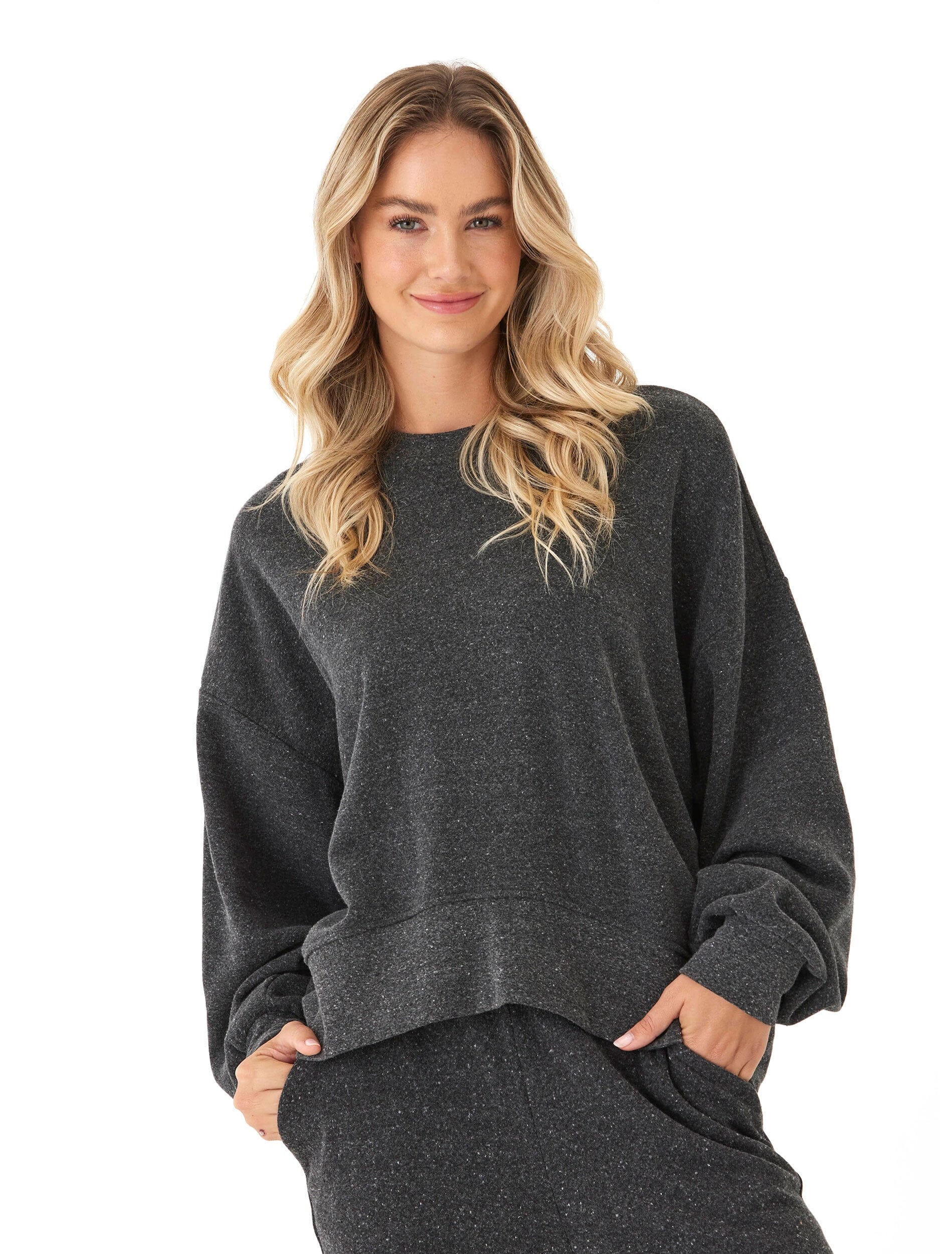 Front view of the Naia Triblend Fleece Pullover with ribbed trim and cropped length