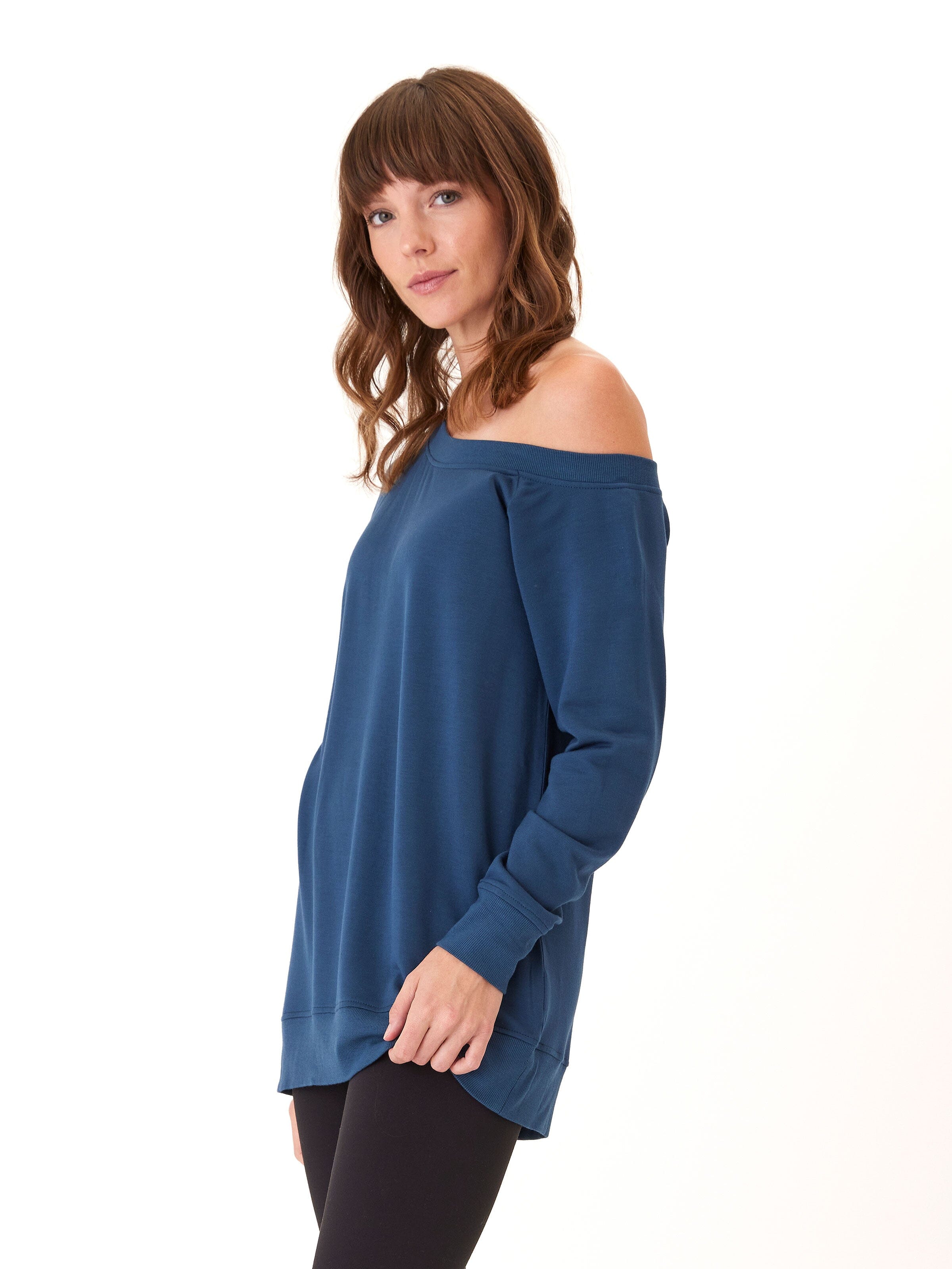 Ohara Feather Fleece Off-Shoulder Sweatshirt in Blue