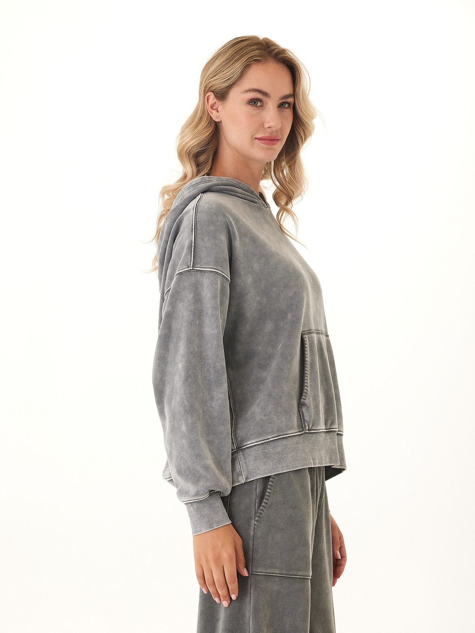 Marcellina Mineral Wash CVC Fleece Pullover Hoodie in Grey