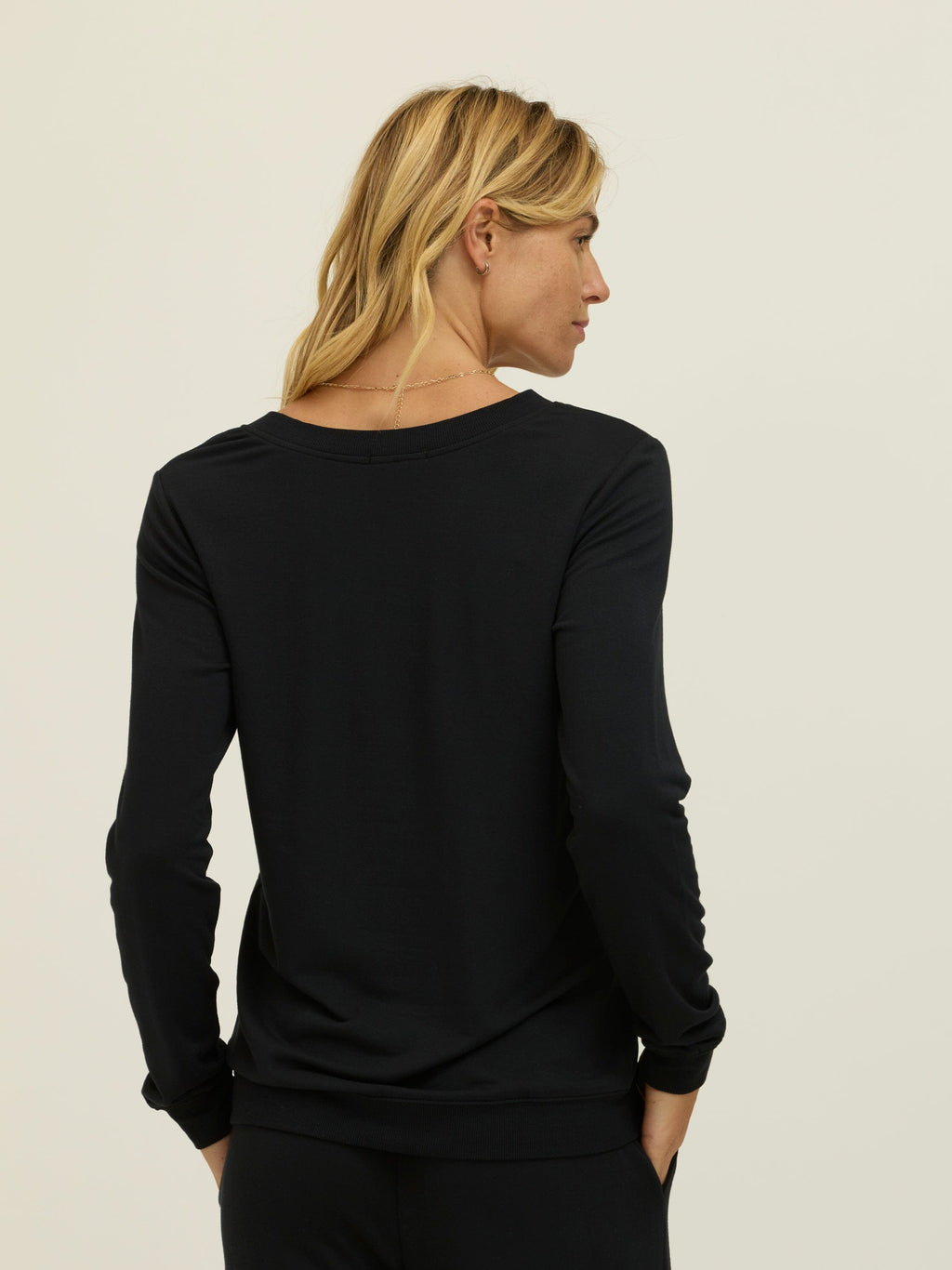 Edwina Feather Fleece V-Neck Pullover