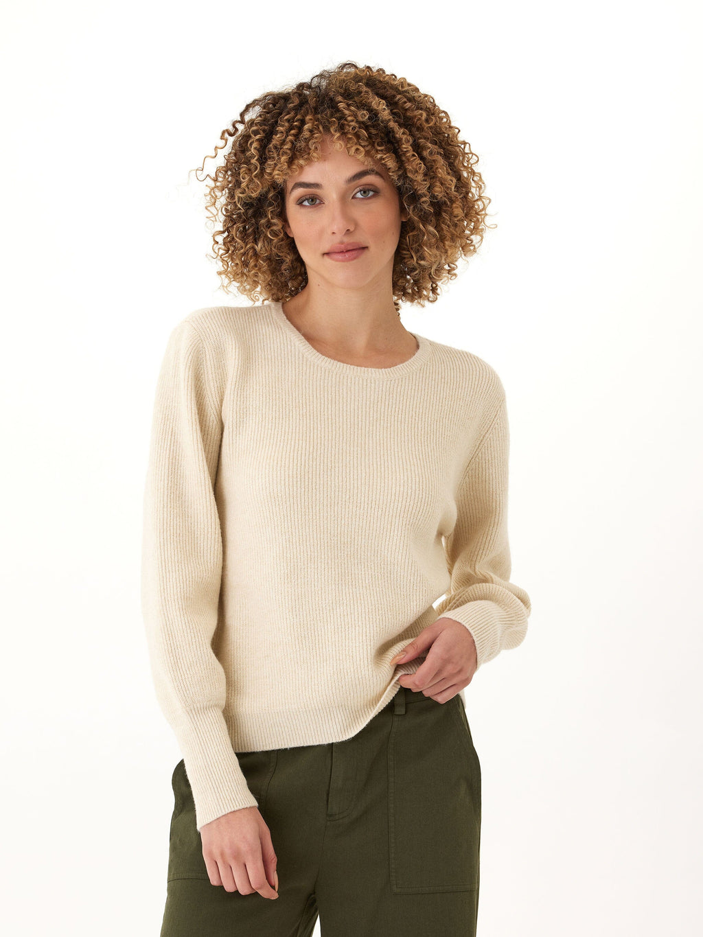 Avalee Cozy Solid Knit Crewneck Sweater in Beige/Cream