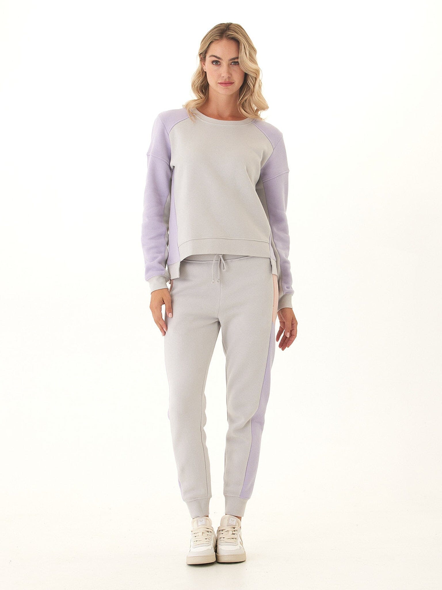 Libby Colorblock Fleece Pullover in Grey or Light-Purple