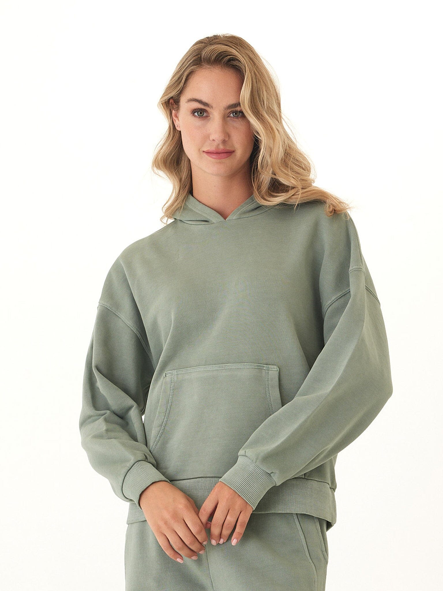Mineral Wash Cotton Terry Pullover Hoodie in Relaxed Fit