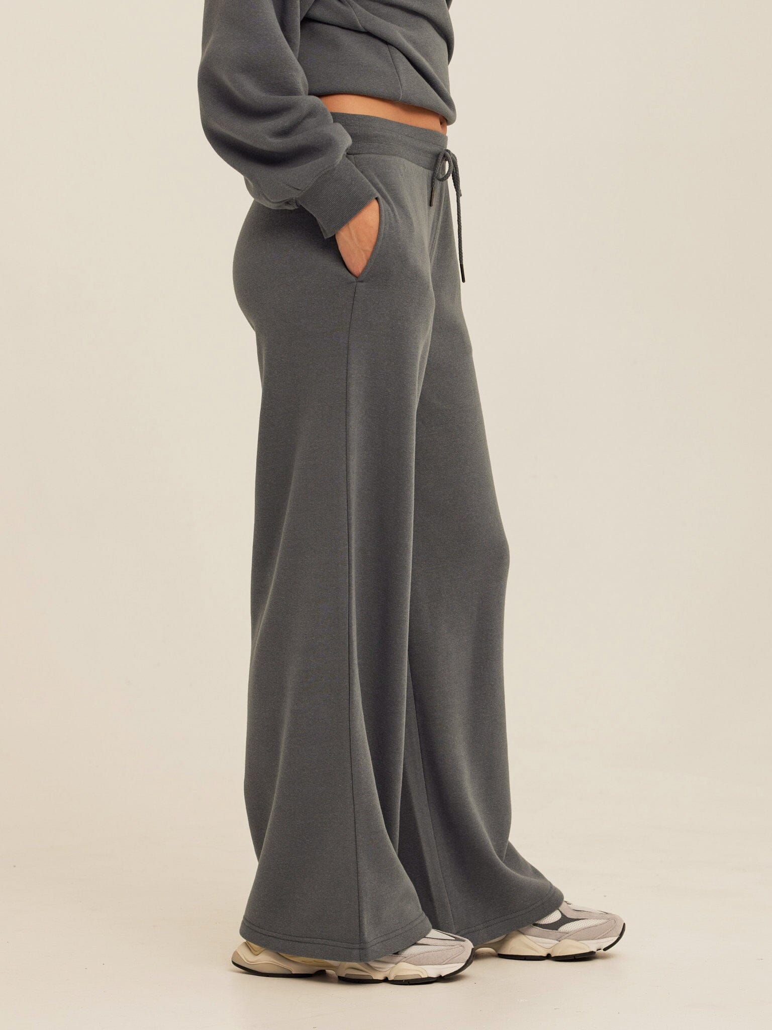 Core Triblend Fleece Sweatpant