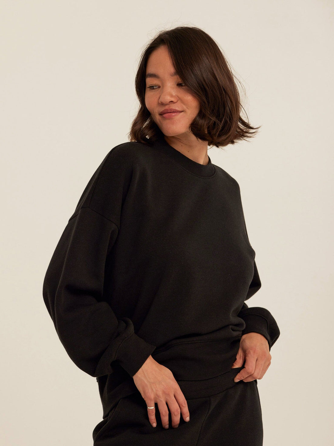 Core Triblend Fleece Sweatshirt in Black