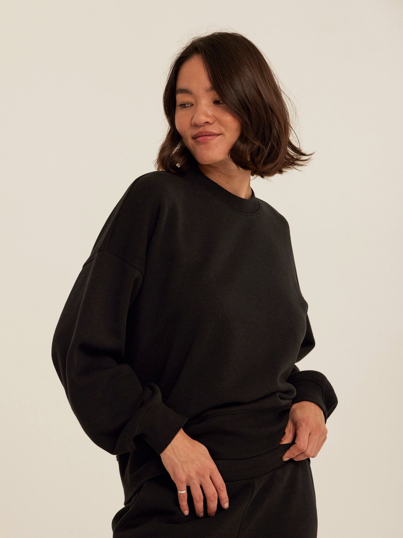 Core Triblend Fleece Sweatshirt in Black