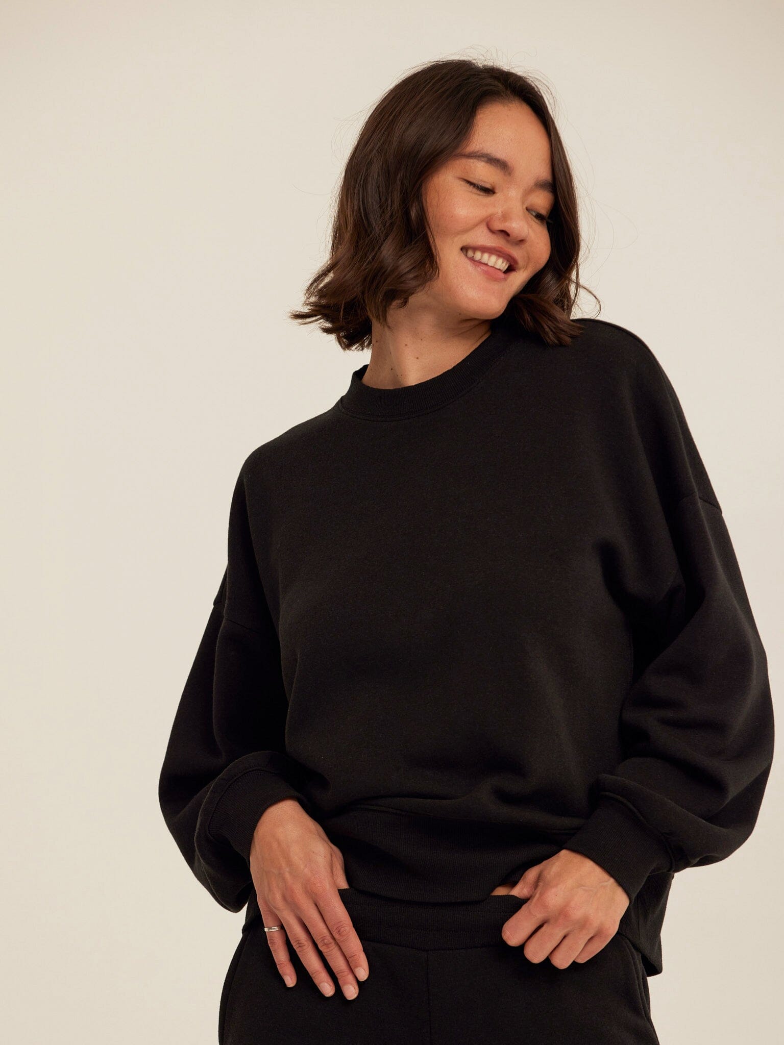 Core Triblend Fleece Sweatshirt in Black