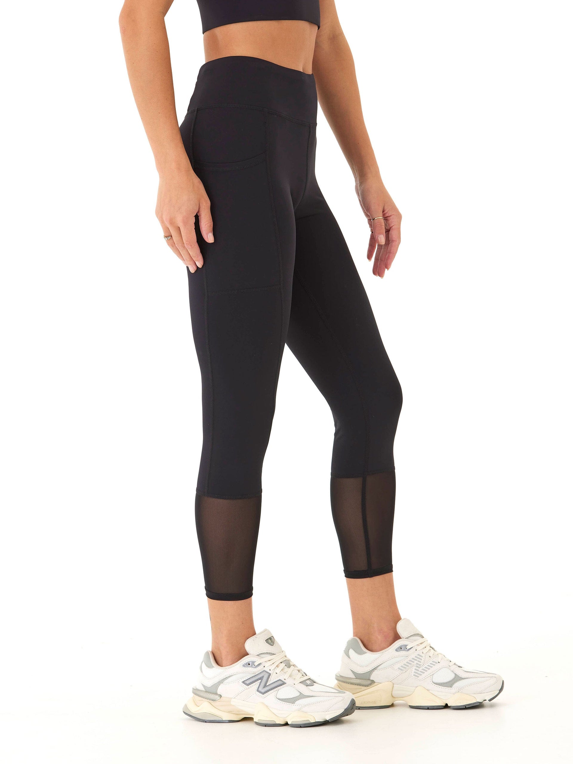 High Rise Performance Mesh Panel 7/8 Leggings with Side Pockets