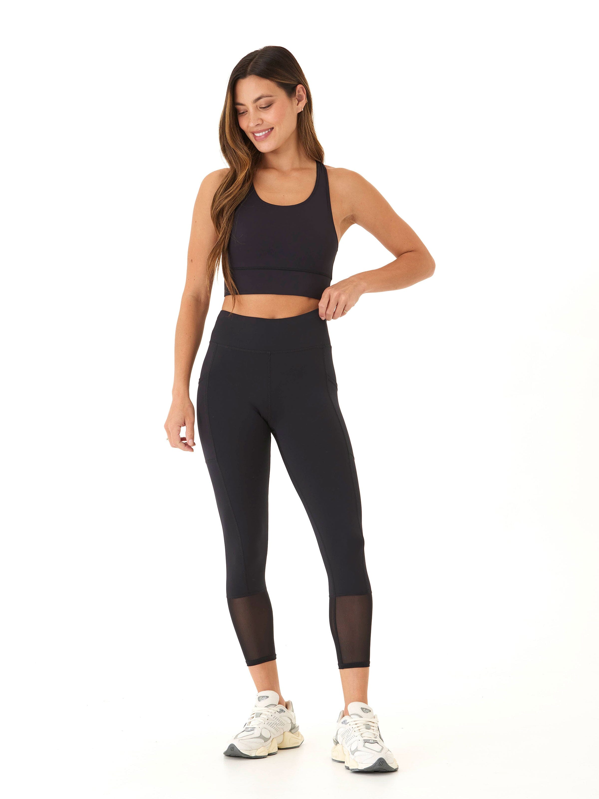 High Rise Performance Mesh Panel 7/8 Leggings with Side Pockets