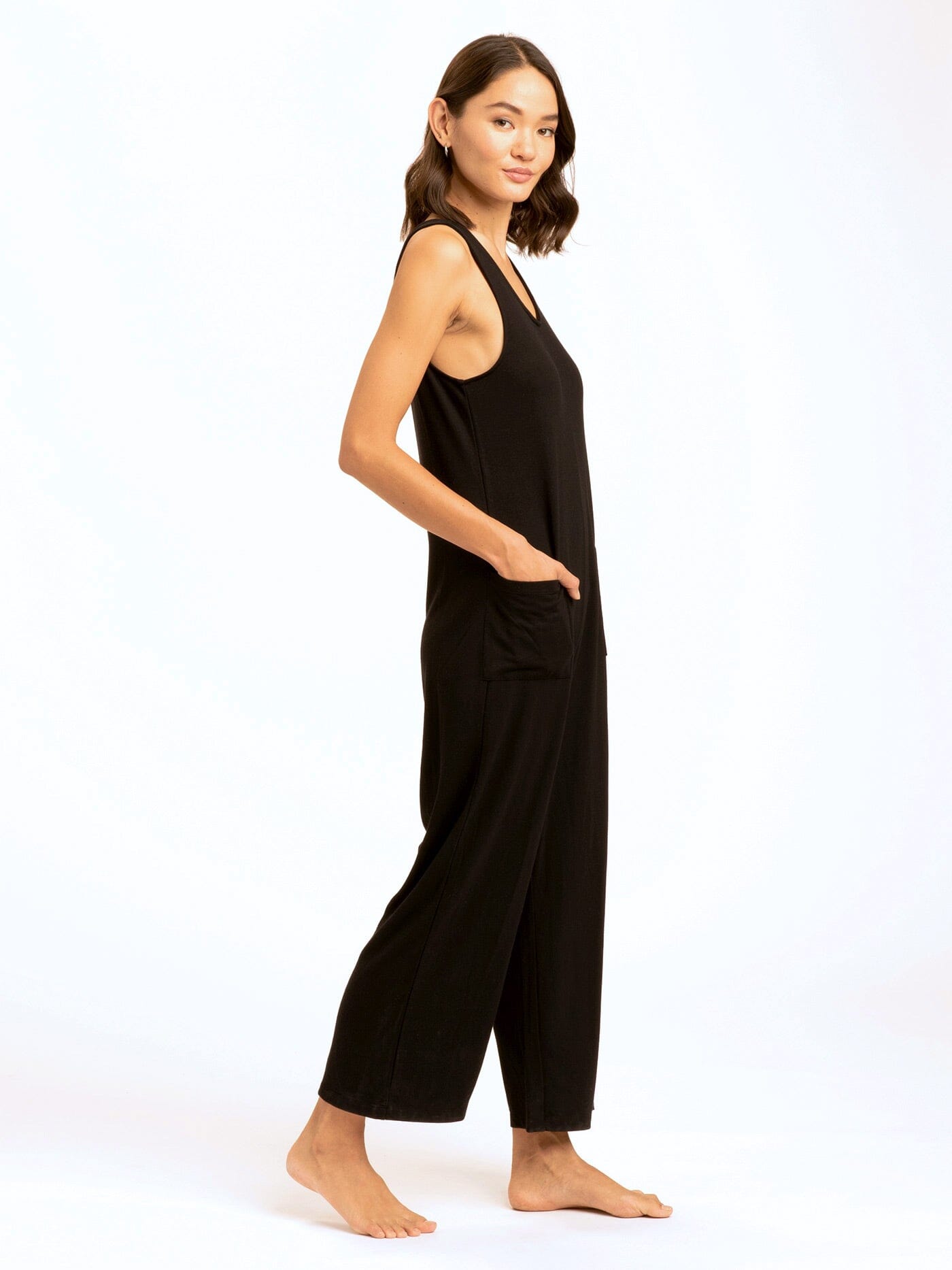 Rainey Patch Pocket Jumpsuit: Relaxed Sleeveless Black Wide-Leg
