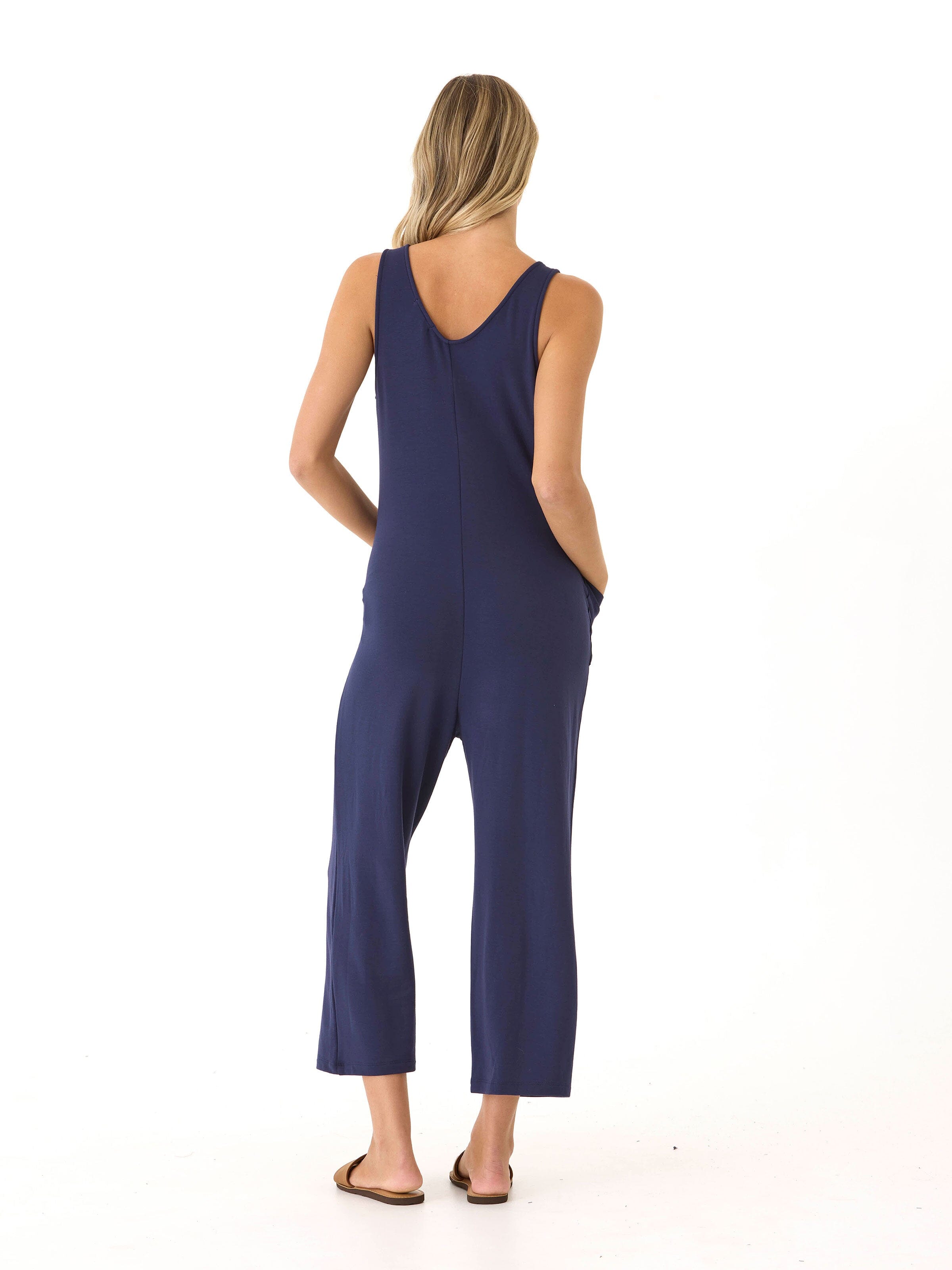 Rainey Patch Pocket Jumpsuit: Comfortable Wide-Leg One-Piece