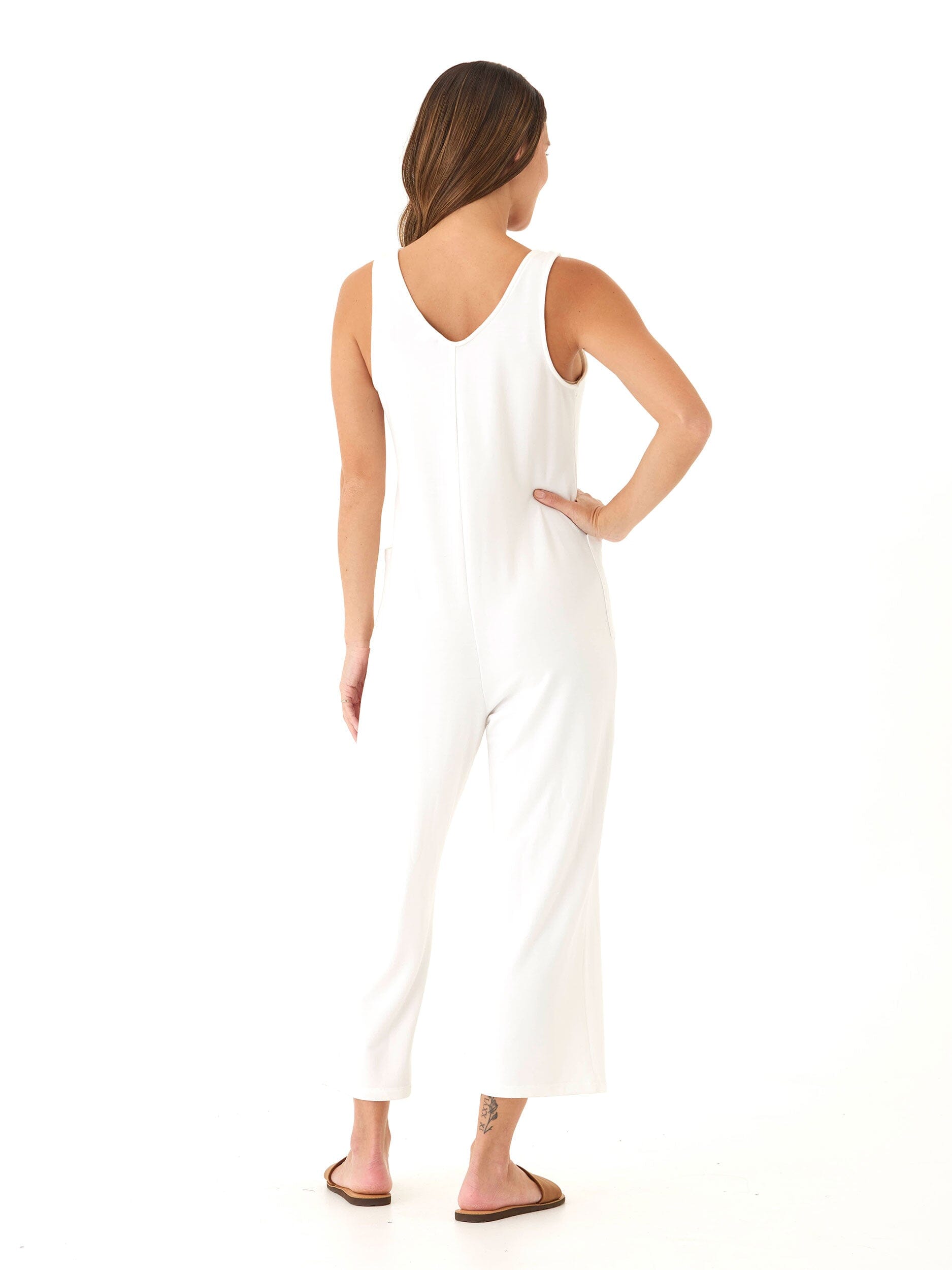 Rainey Patch Pocket Jumpsuit: Comfortable Wide-Leg One-Piece